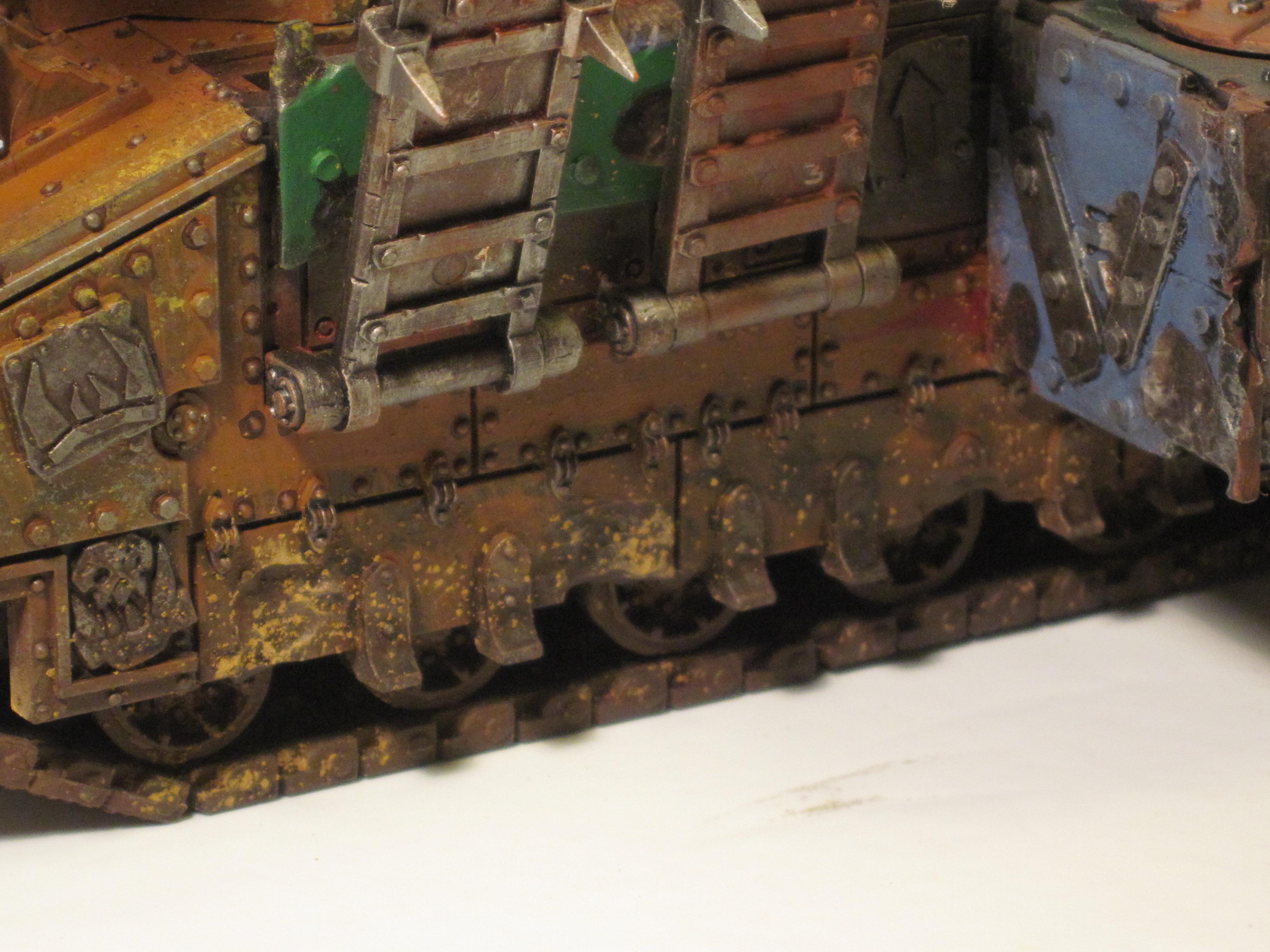 Looted, Orks, Tank