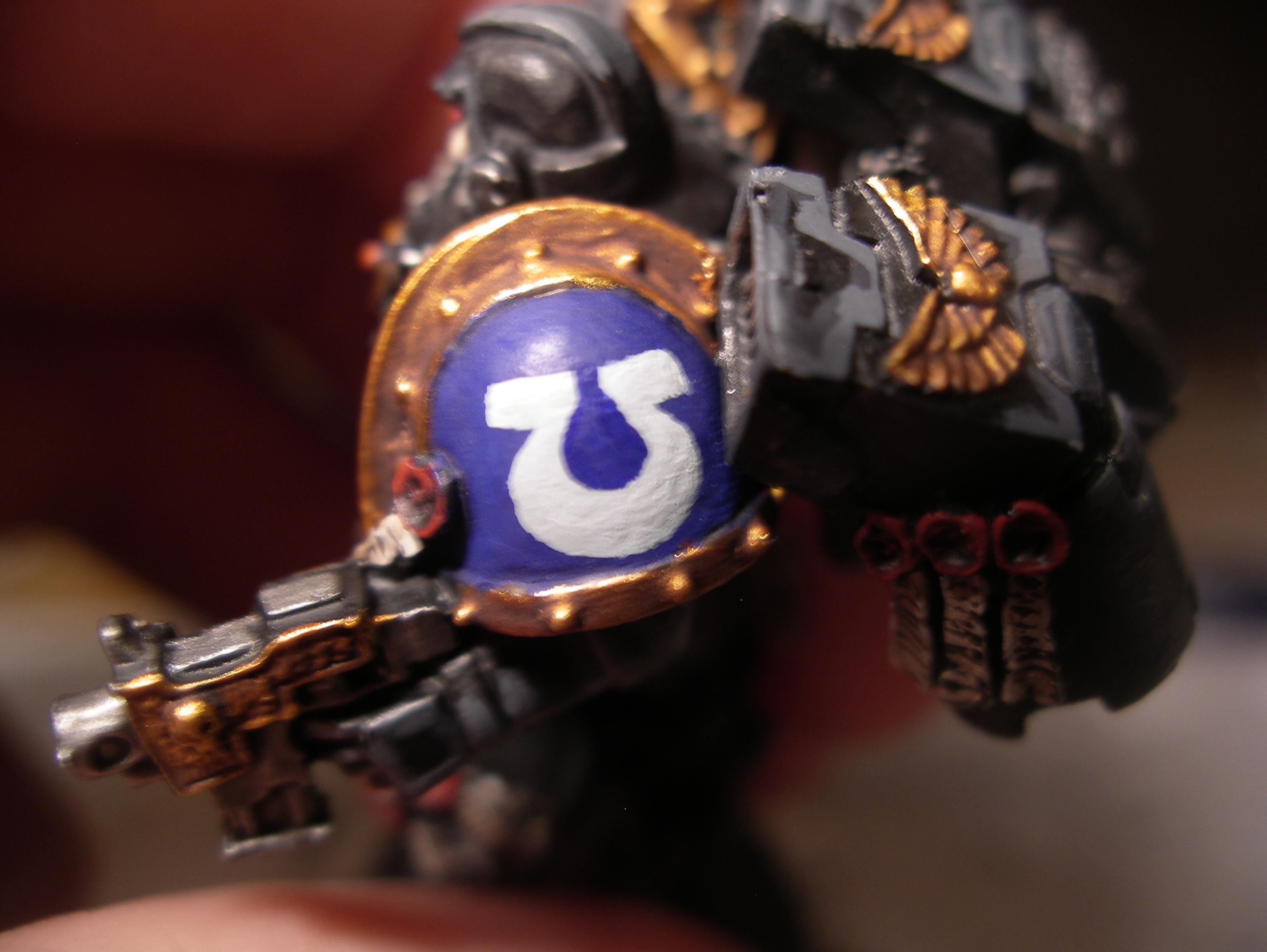 close up - shoulder pad and freehand