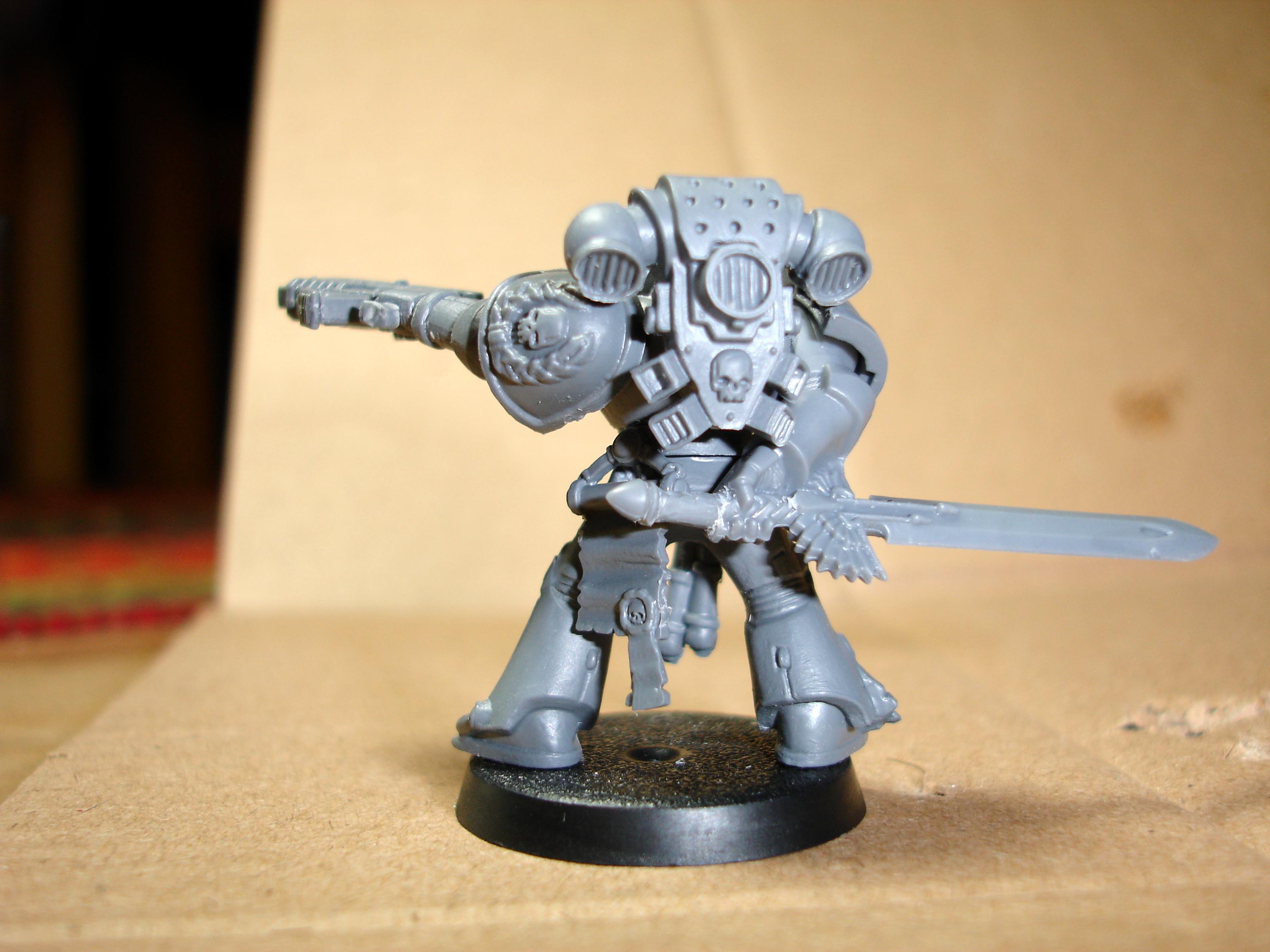 Cassius, Chaplain, Chaplin, Command Squad, Conversion, Space Marines, Ultramarines, Warhammer 40,000, Work In Progress