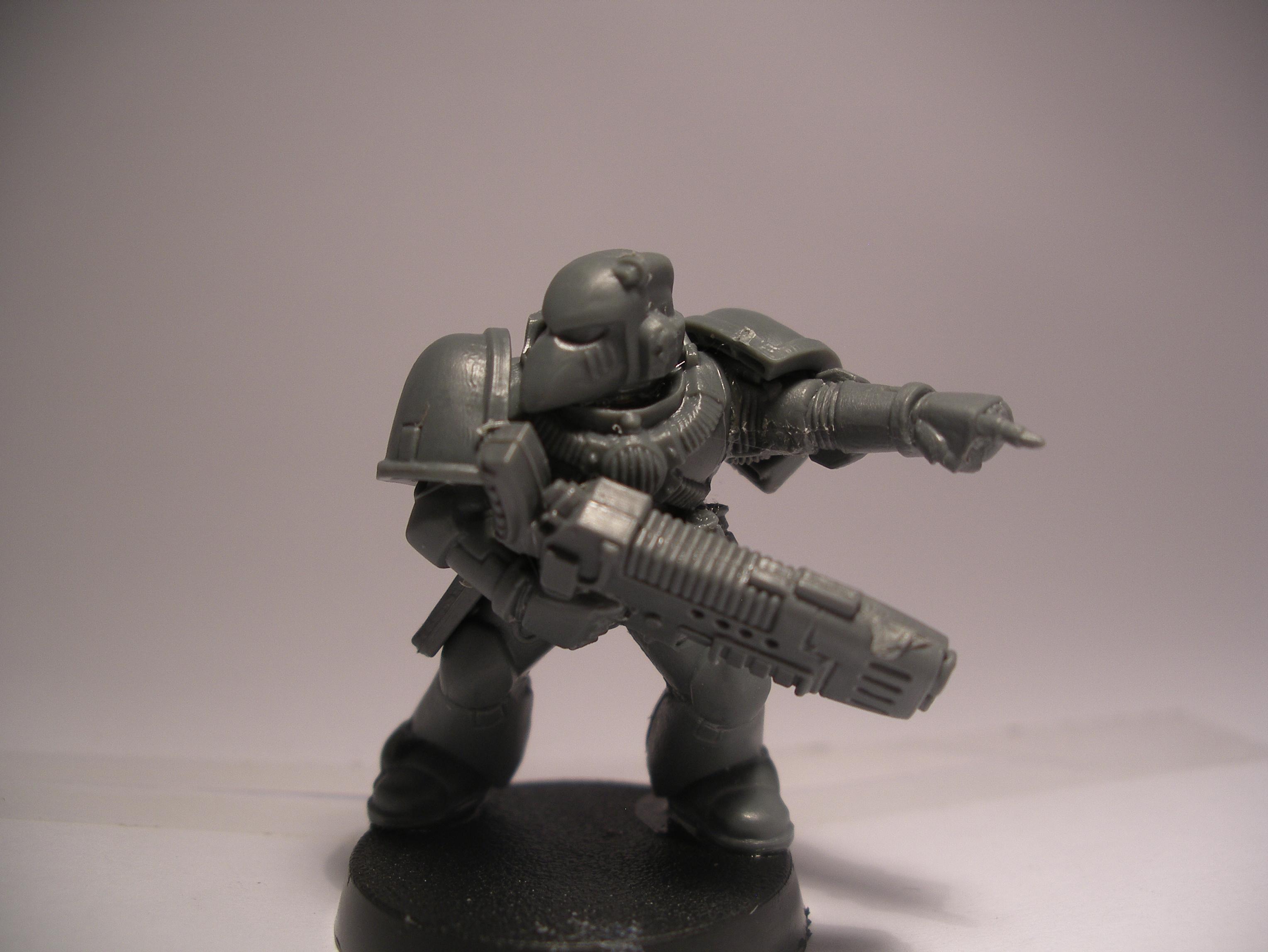 Tac squad plas gun - i think he looks cool!
