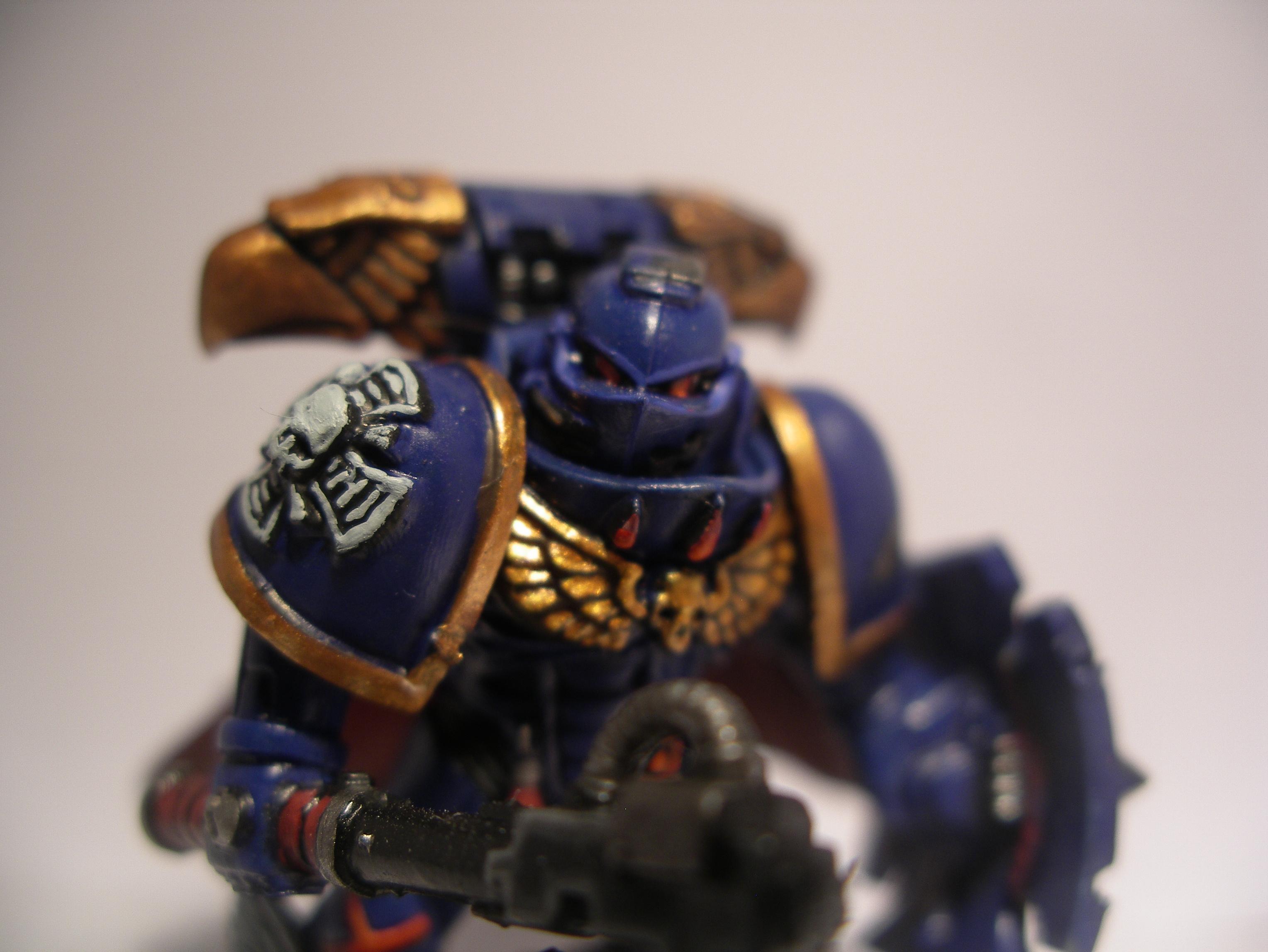 Space Marines, close up 2 -vet