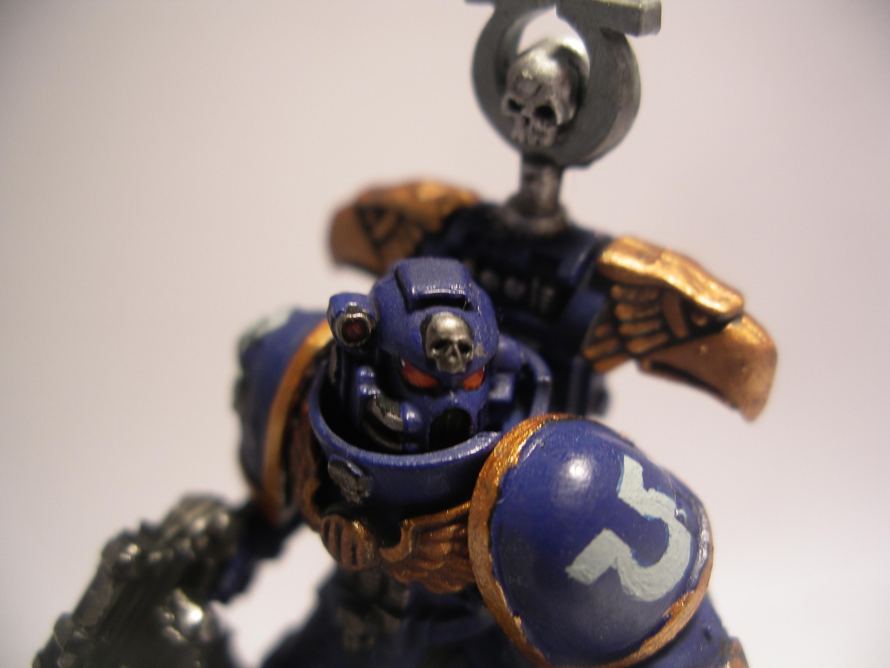 close up 3 -captain combi melta pf