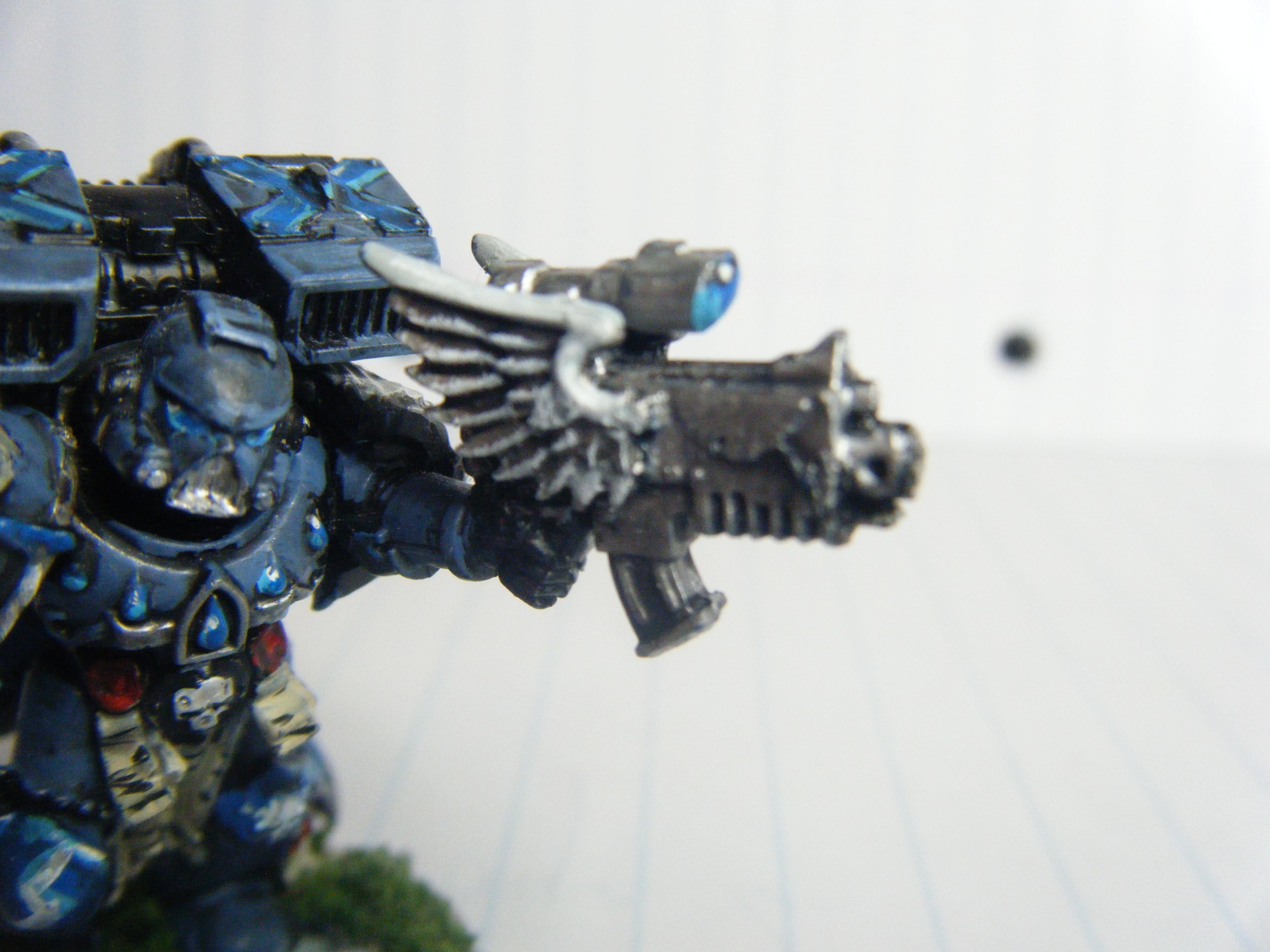 Space Marines, Close up on the Lunam Bolter