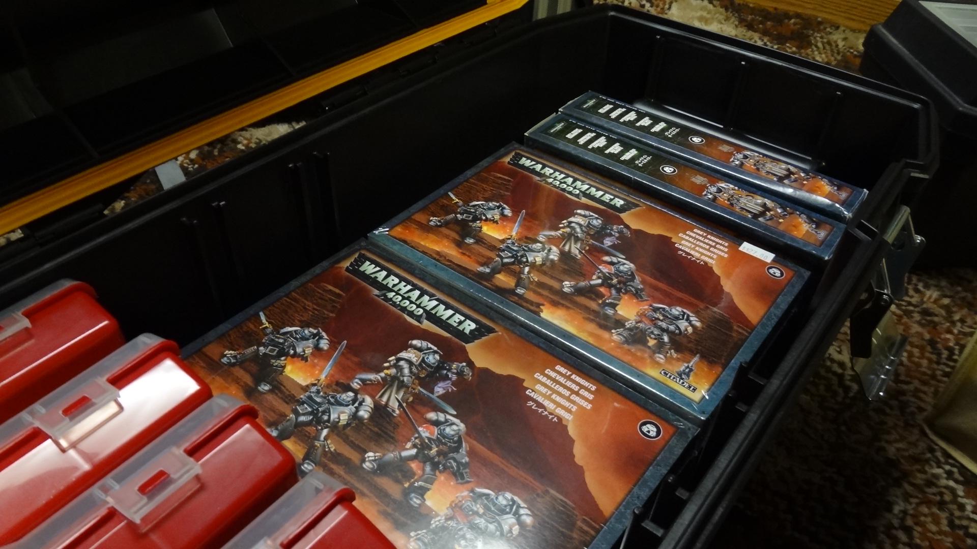 Search for the Ultimate Toolbox - Plenty of space: 2 x GK boxes, 2 x GK Termie boxes, 1 x Storm Rave