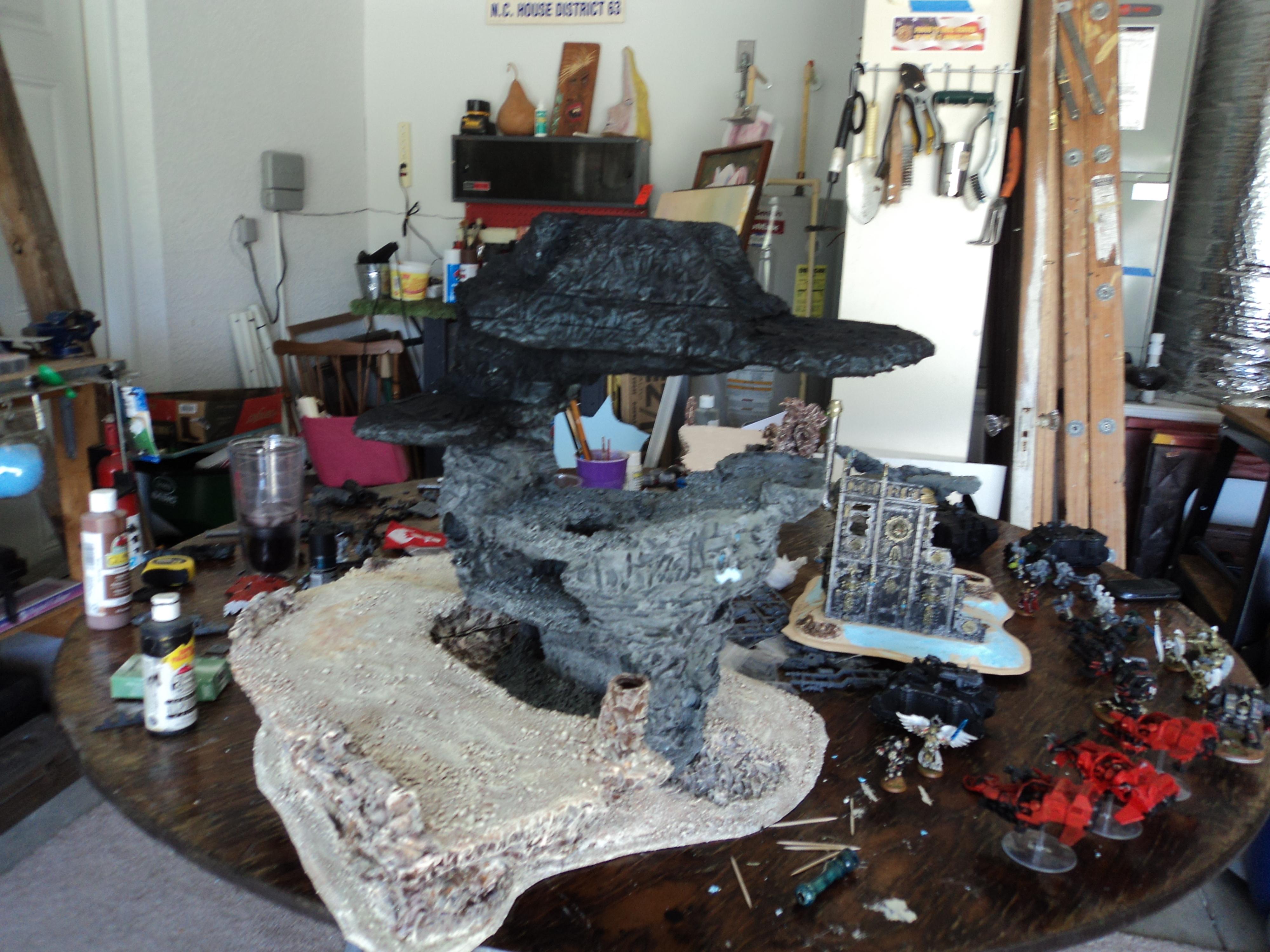 Gigantic, Terrain