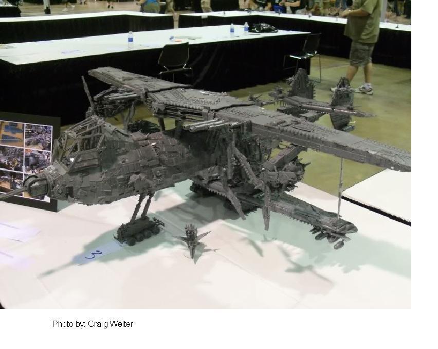 Super Heavy Ork Flyer Bomber Bomma, Super Heavy Ork Flyer Bomber Bomma 40k Awesome Conversion