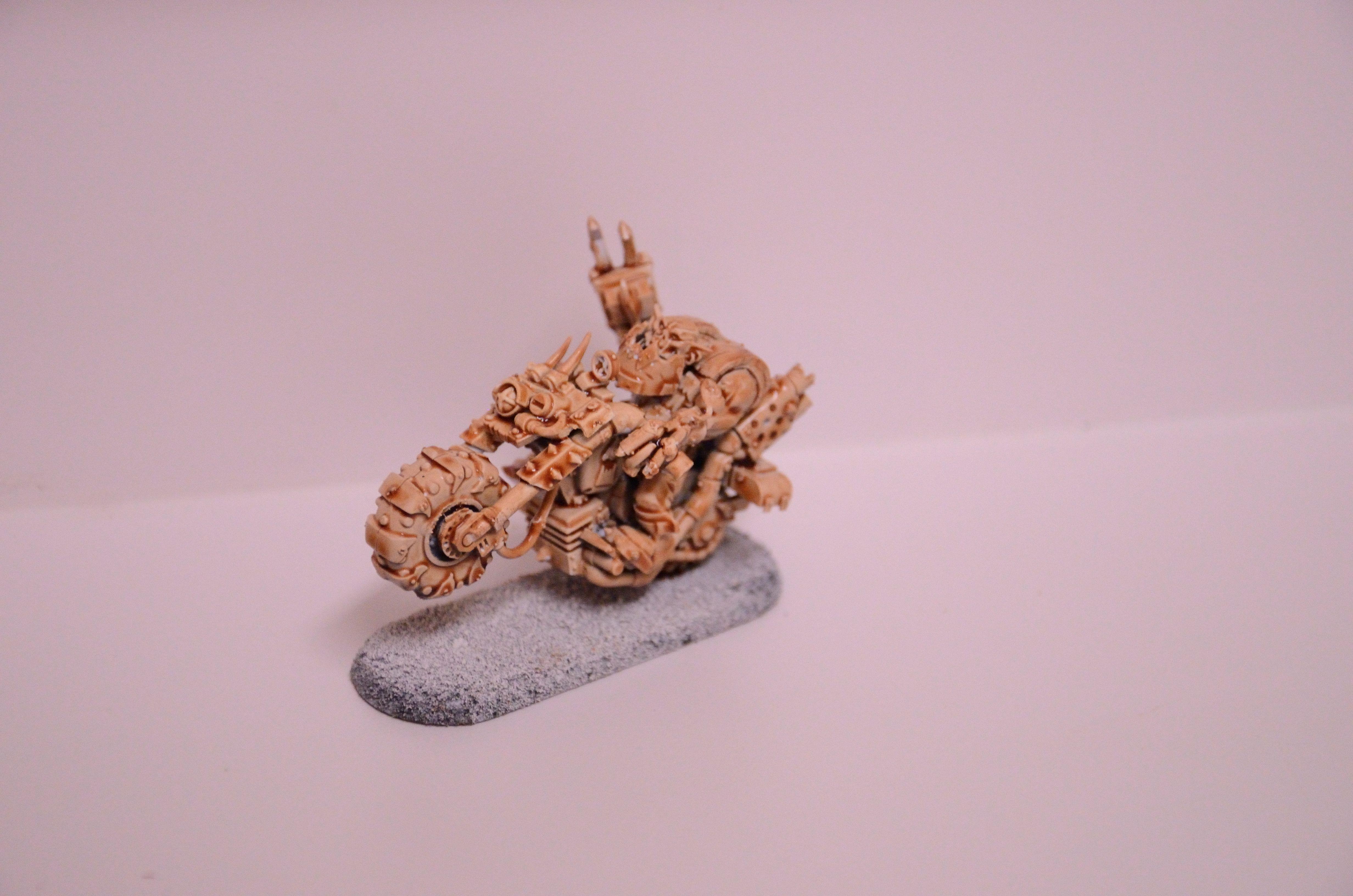 First Wash, cover whole model with gryphonne Sepia