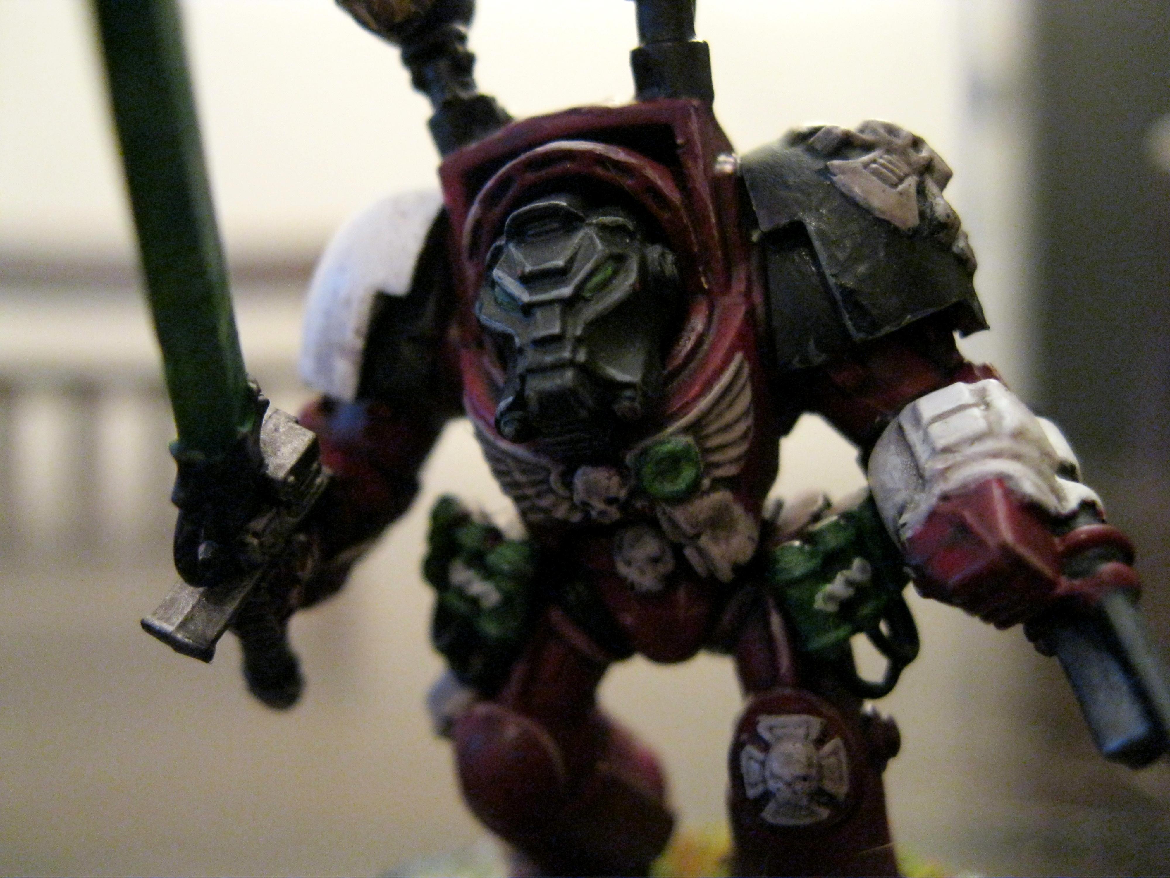 Flesh Tearer, Sanguinary Priest