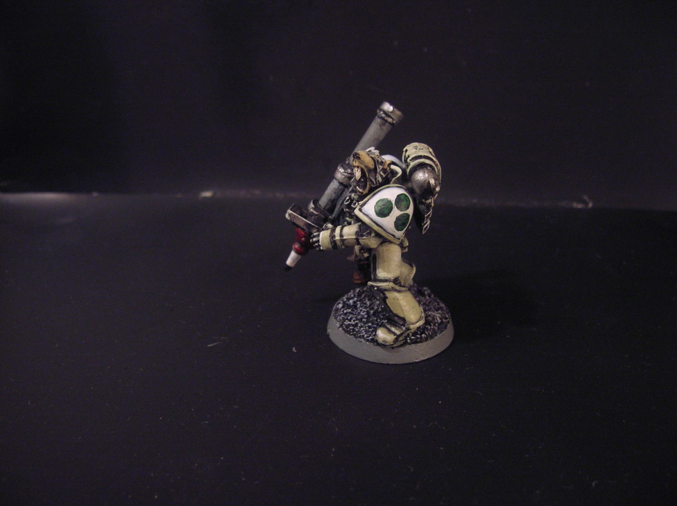 Rocket Launcher, Shoulderpad, Spacemarine, White
