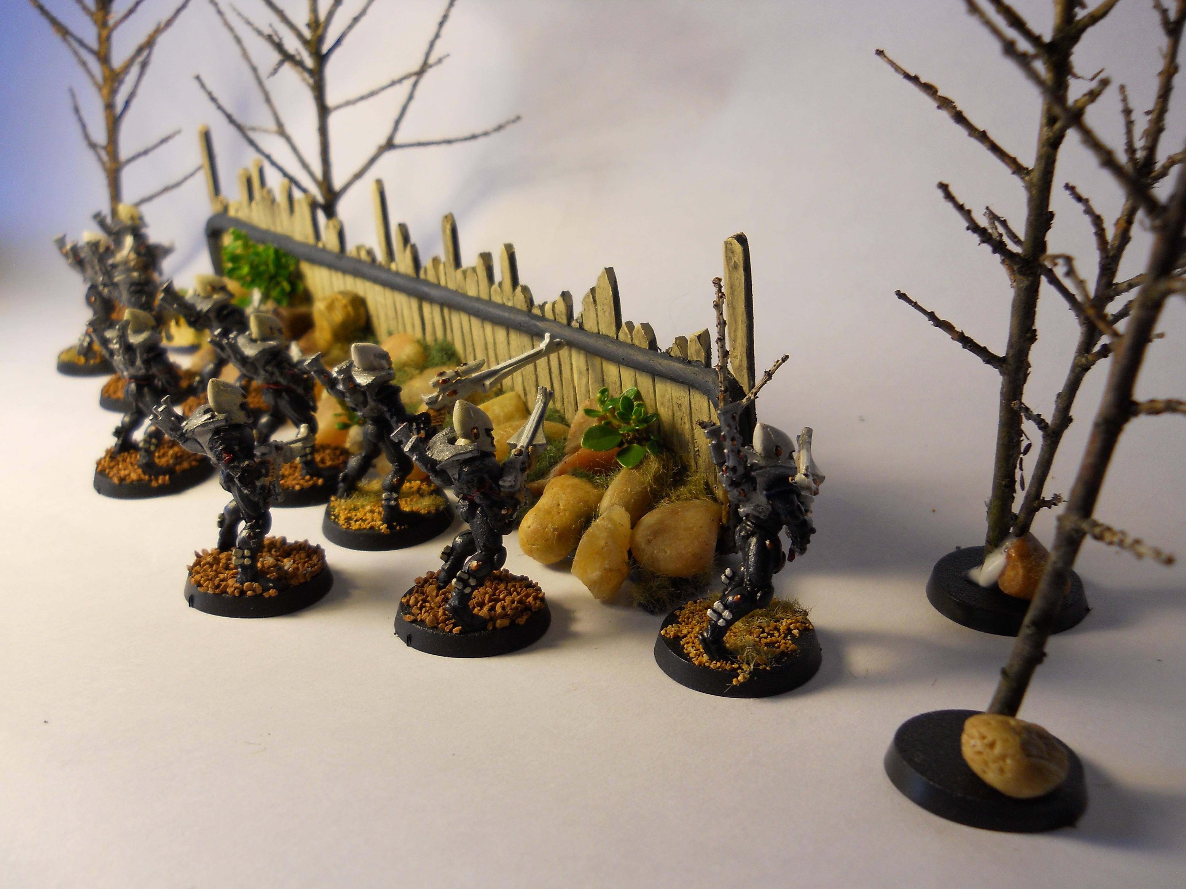 Sprue, Terrain, Sprue fence w Guardians