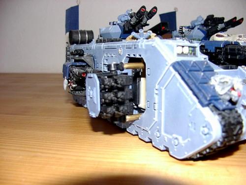 Space Wolve Blood-Pack Land Raider