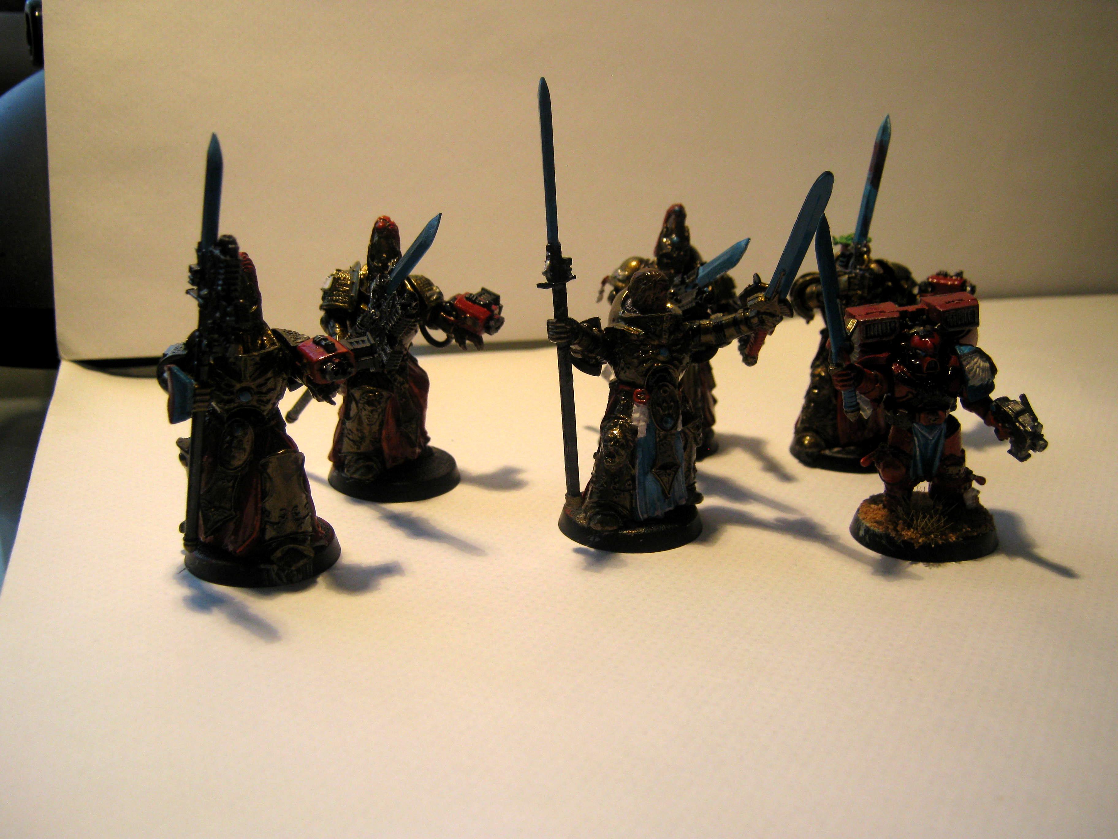 Custodes