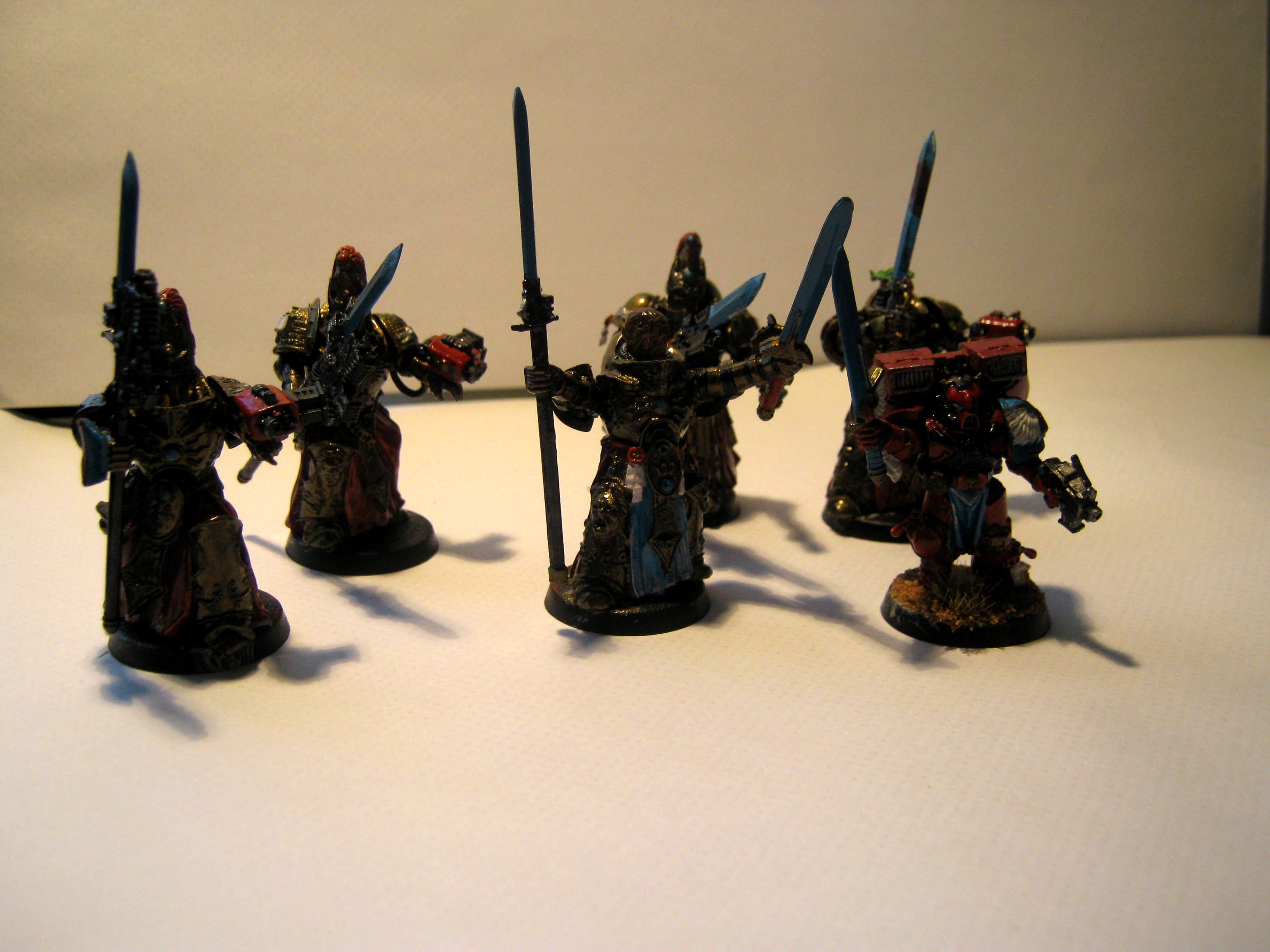 Custodes