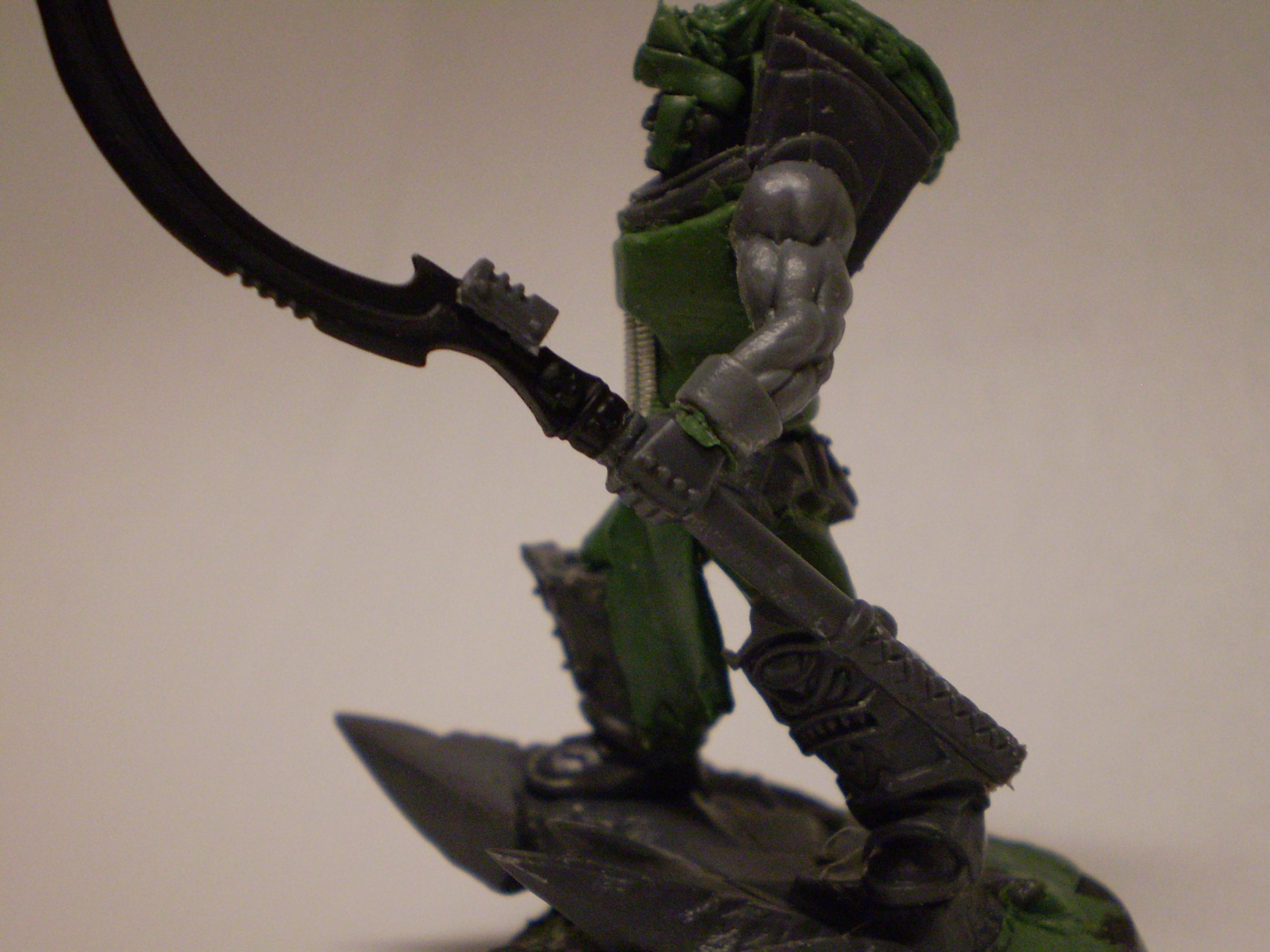 Magnus Weapon Closeup 1