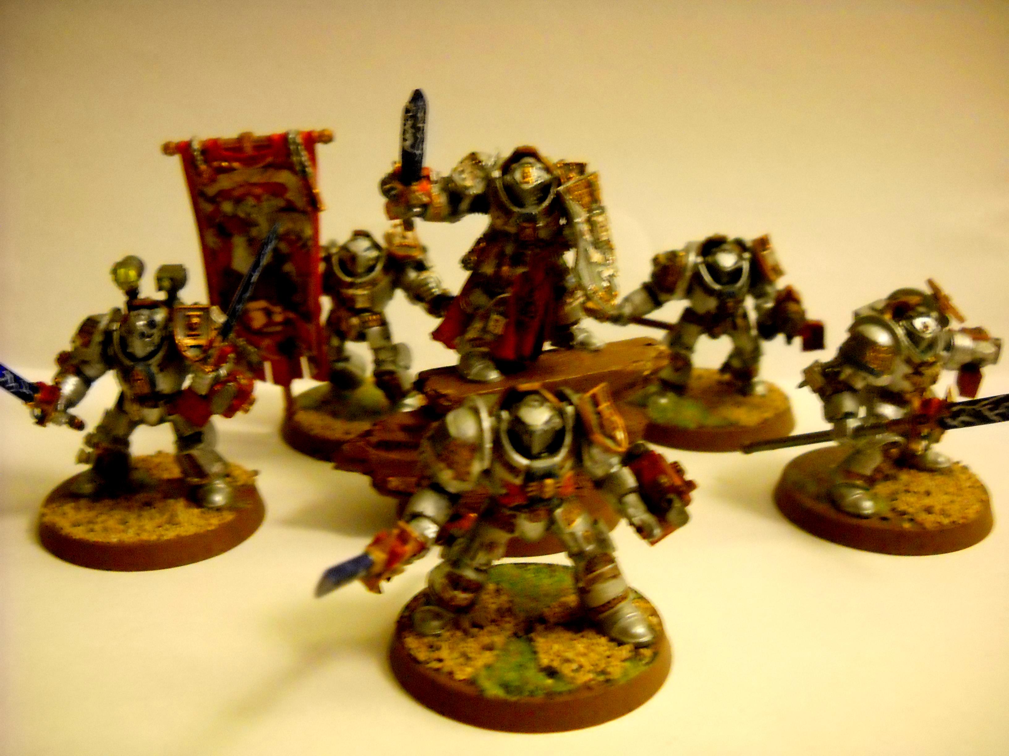 Blurred Photo, Draigo With Troop