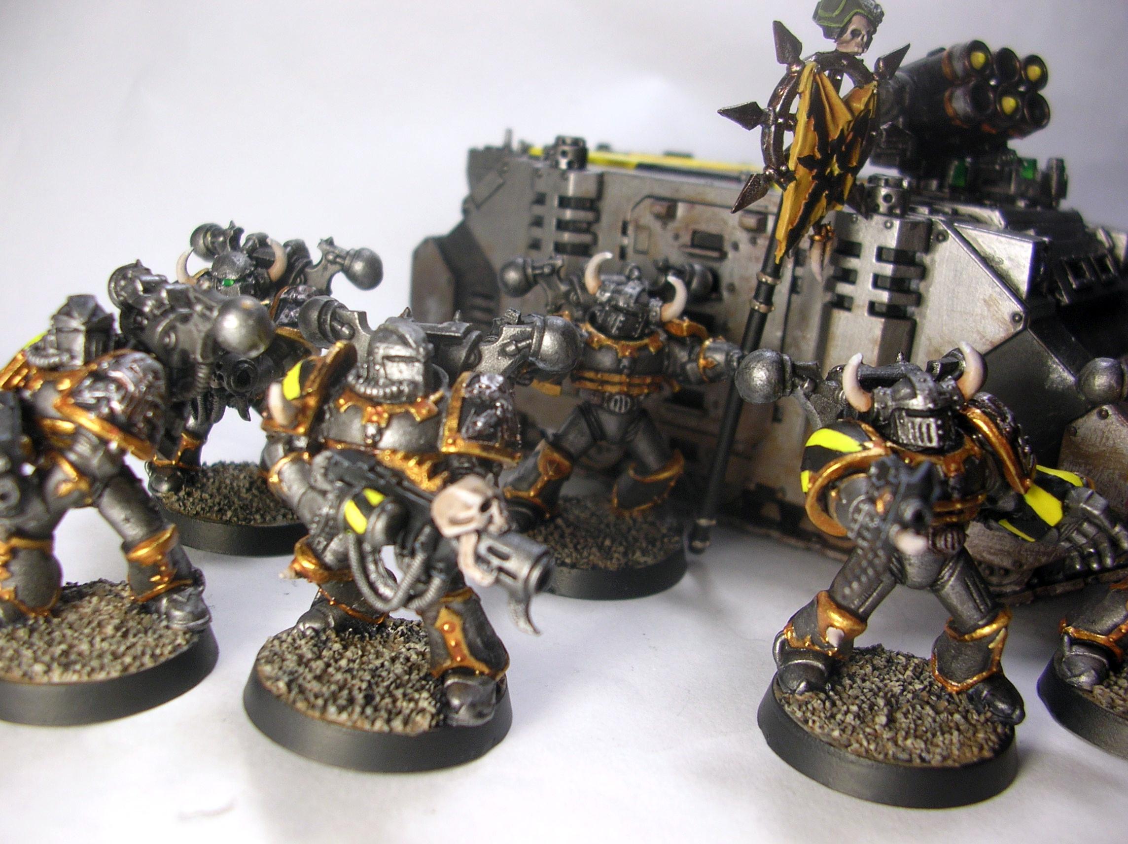 Железный воин 7. Iron Warriors Army. Iron Warriors тирантикосы. Chaos Space Marines Havocs Iron Warriors. Iron Warriors Cultist.