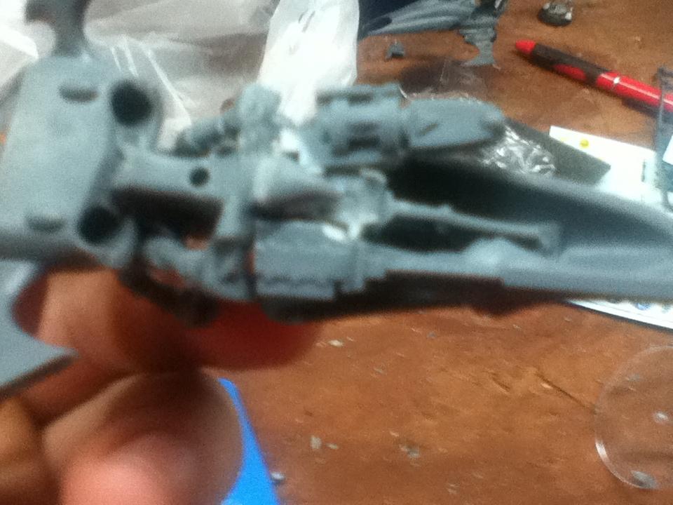 Eldar jetbike w/shuriken cannon (bottom)