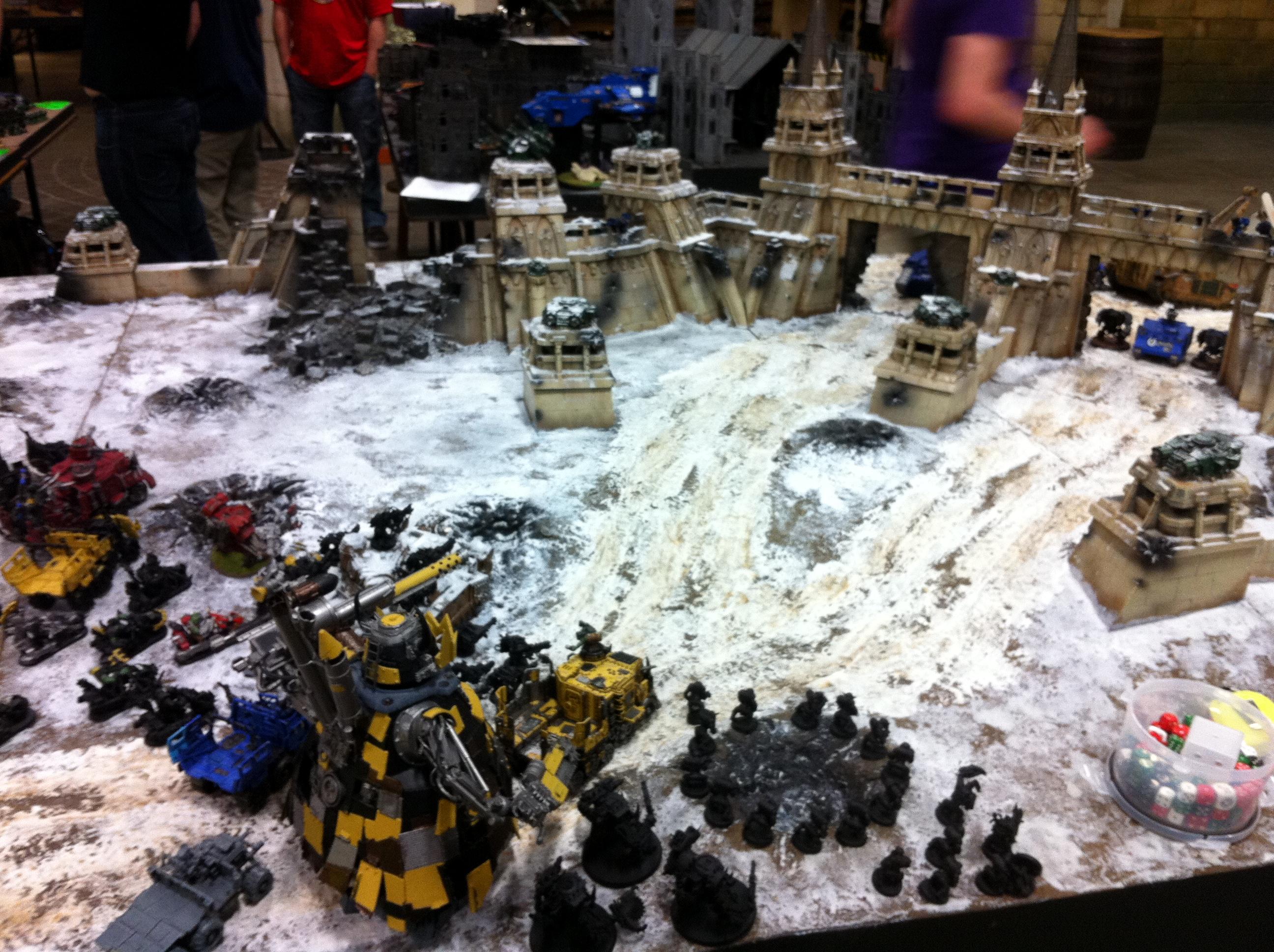 Apocalypse, Crimson Fists, Orks, Warhammer World