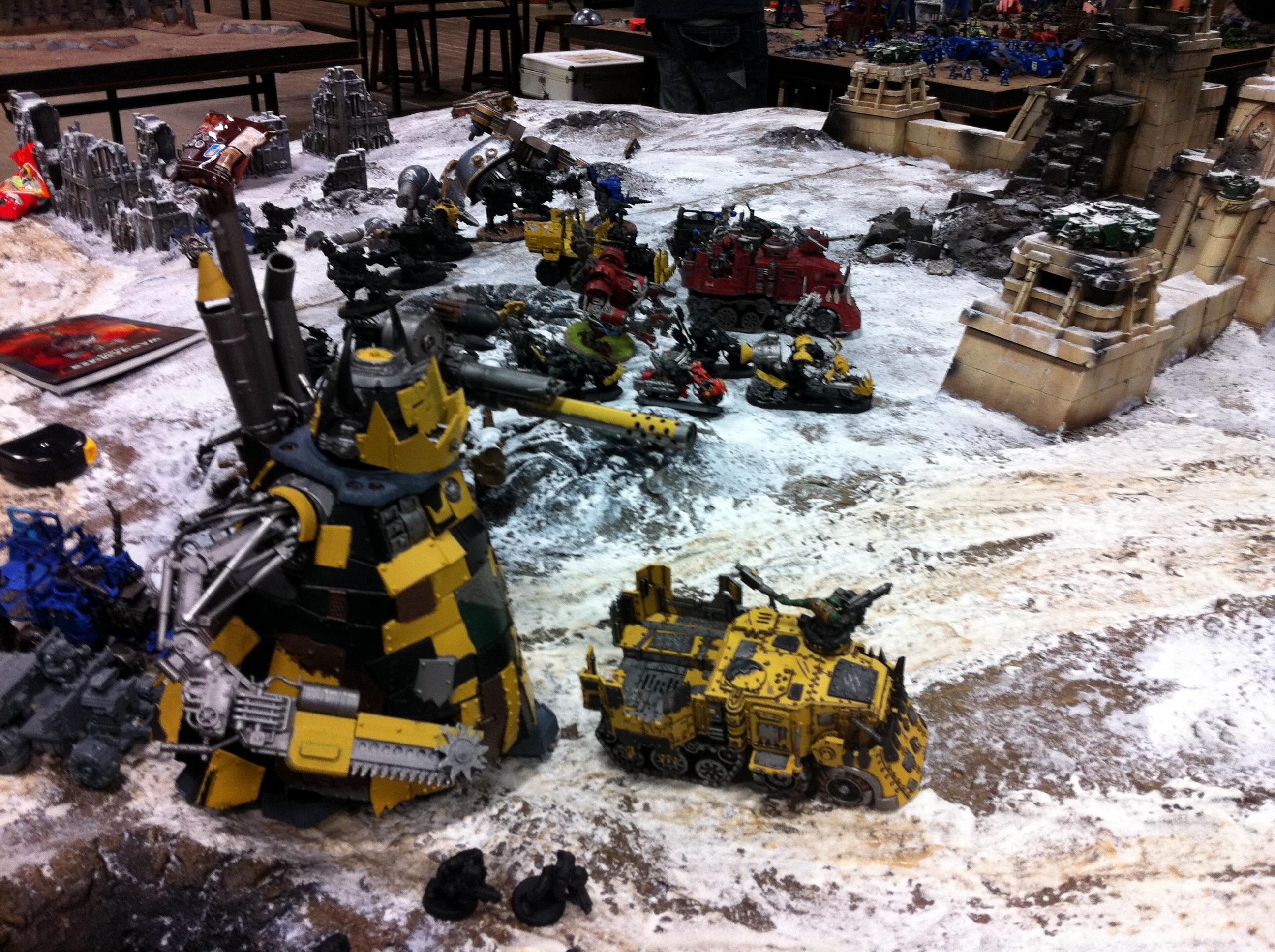 Apocalypse, Crimson Fists, Orks, Warhammer World