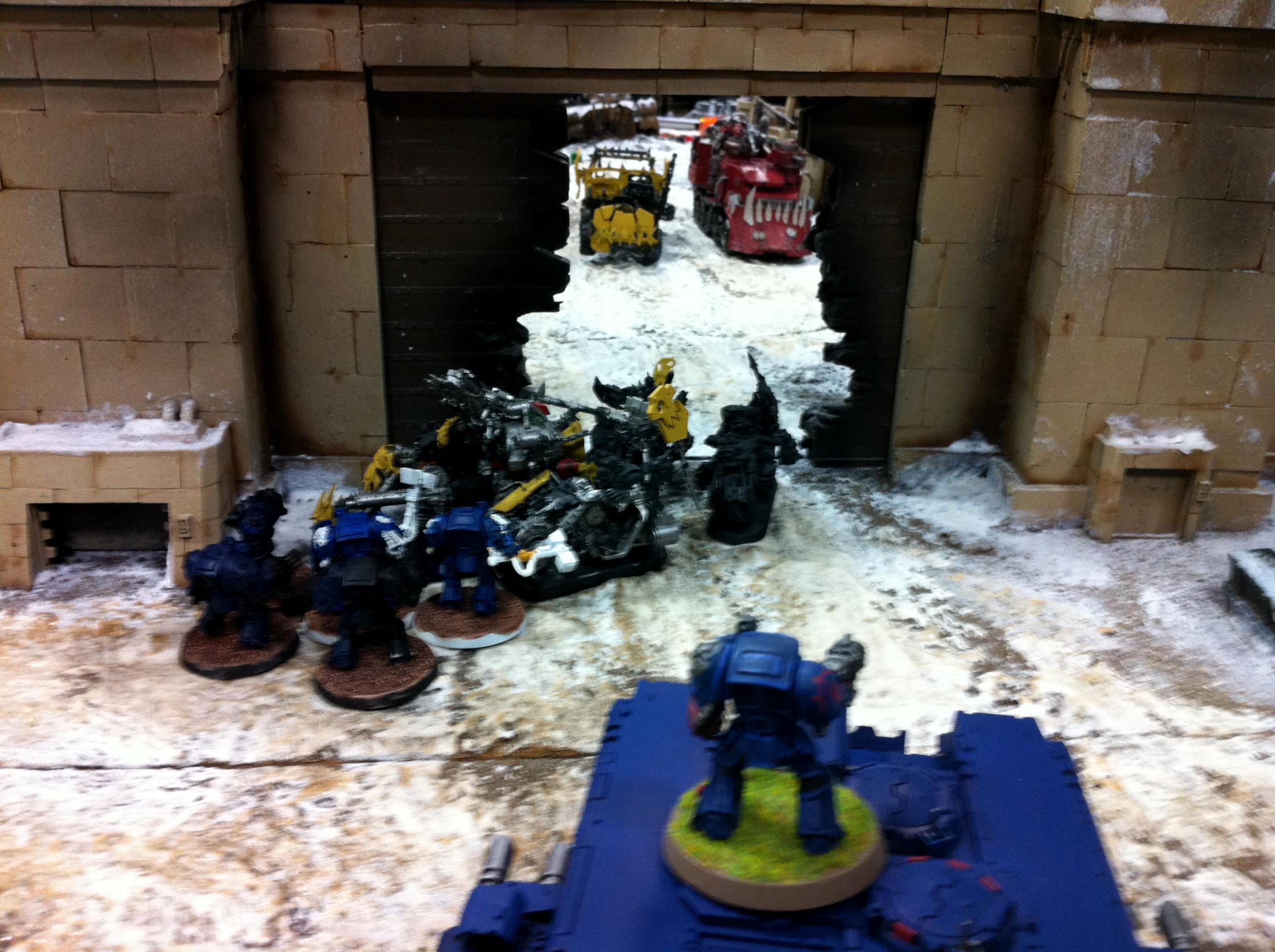 Apocalypse, Crimson Fists, Orks, Warhammer World