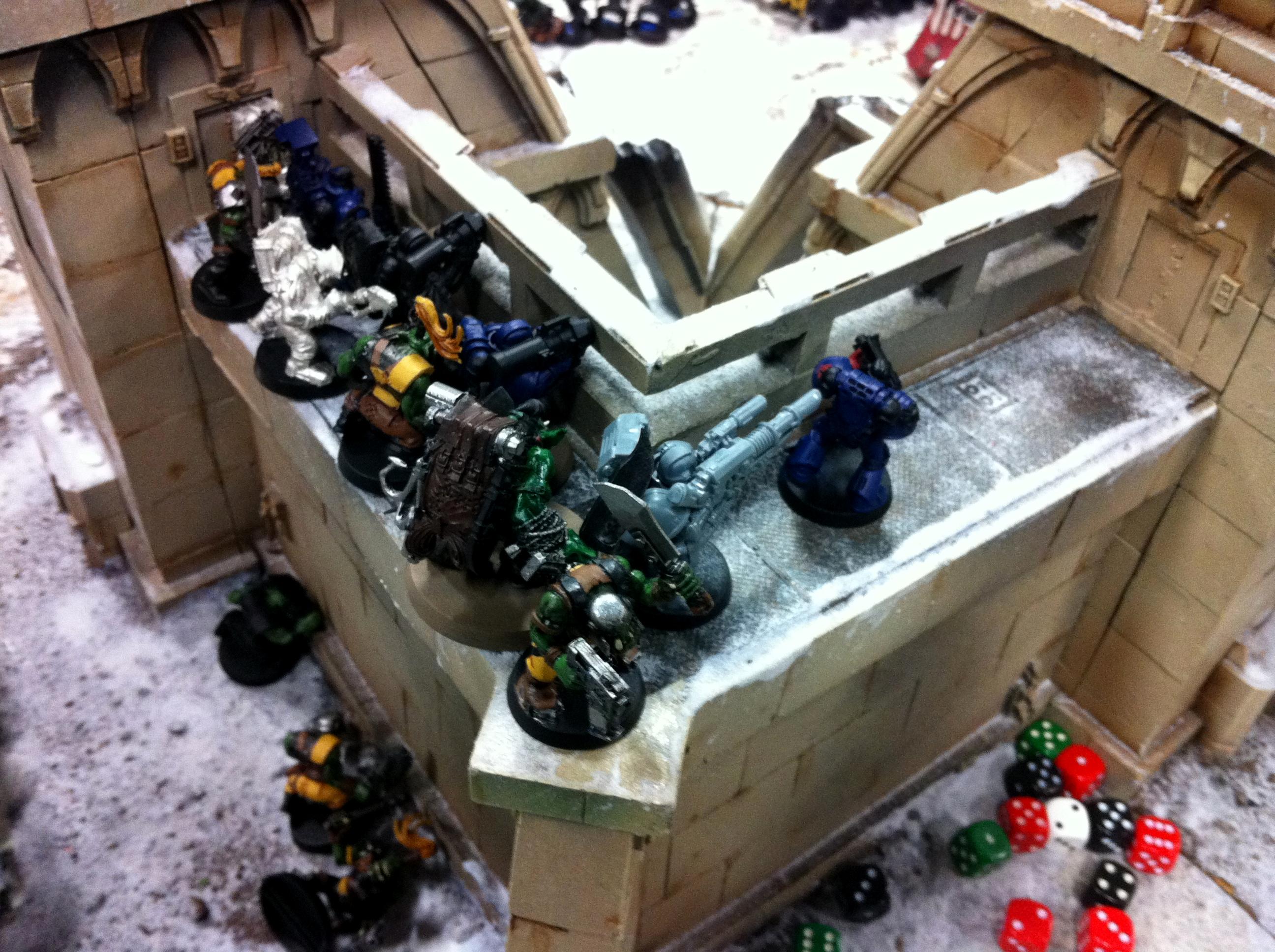 Apocalypse, Crimson Fists, Orks, Warhammer World