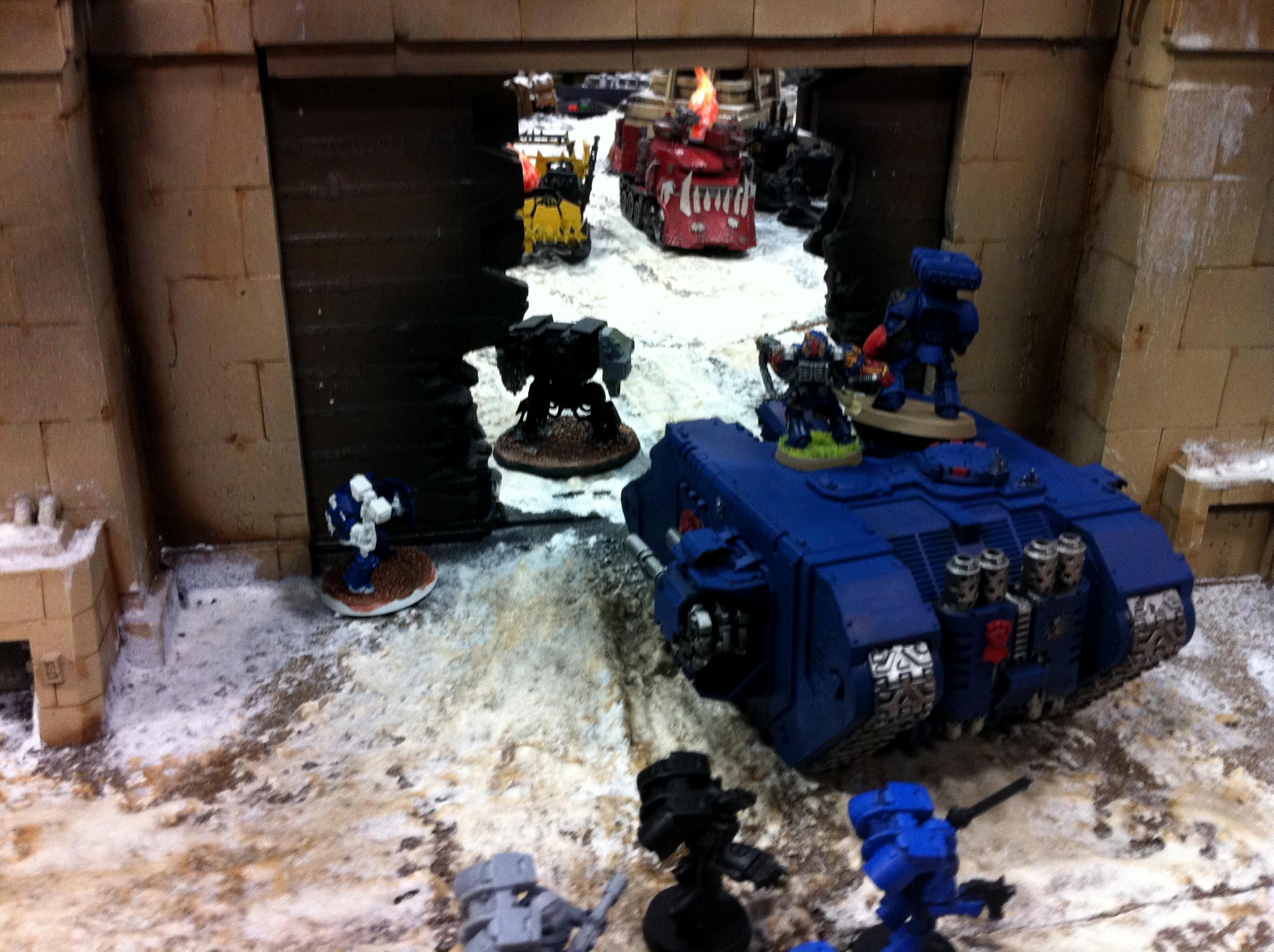 Apocalypse, Crimson Fists, Orks, Warhammer World