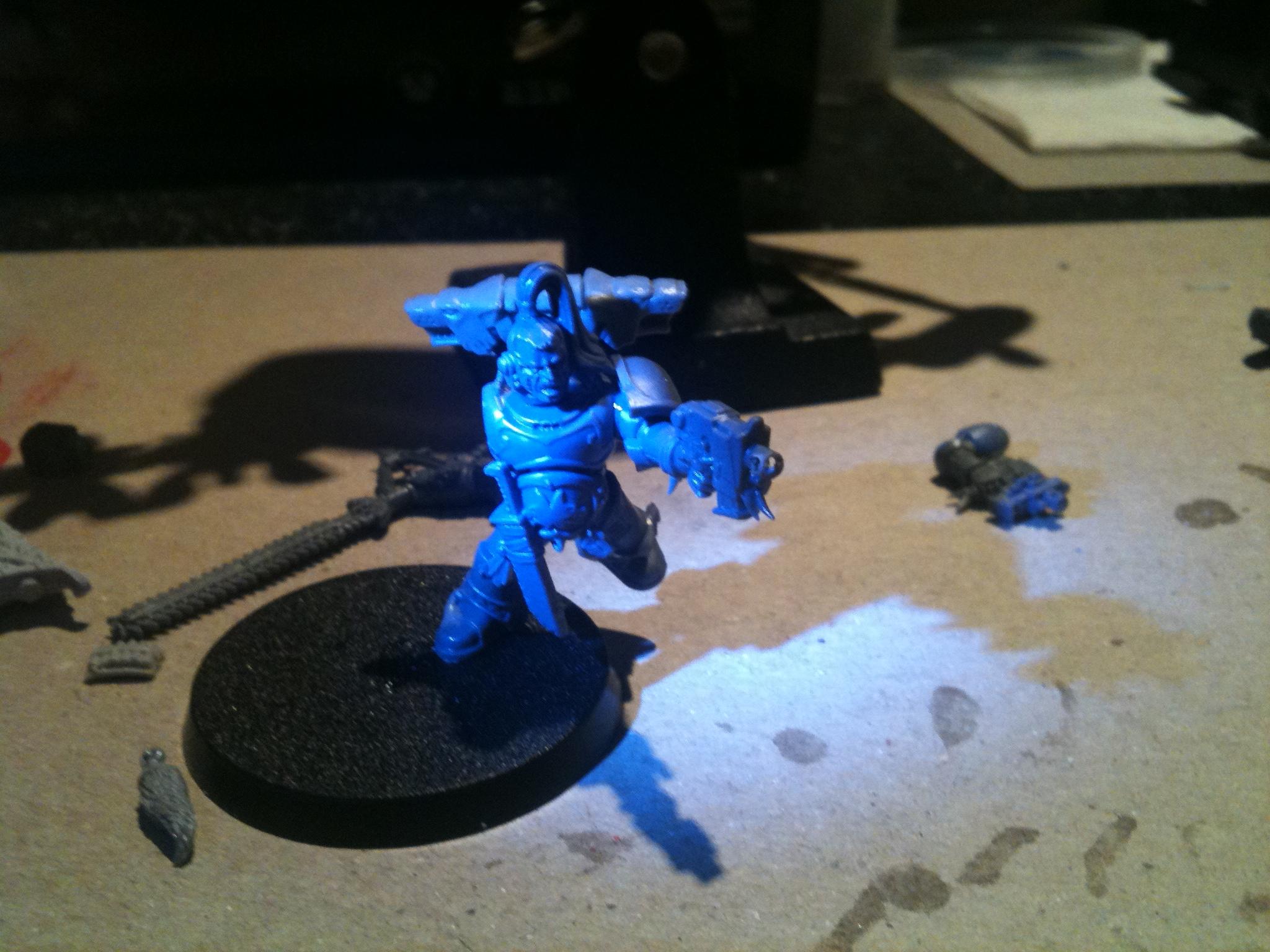 Added head and ever reliable bolt pistol, head is from the SW Battleforce box
