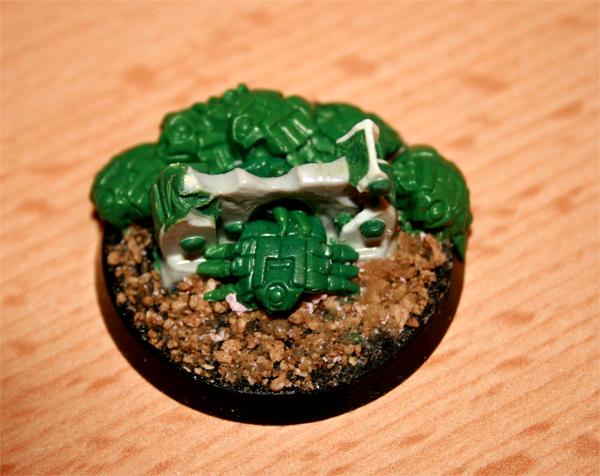 Necrons, Scarabs, Eating through wall