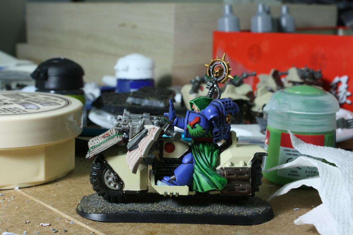 The ammo casing has since been painted after I took this picture