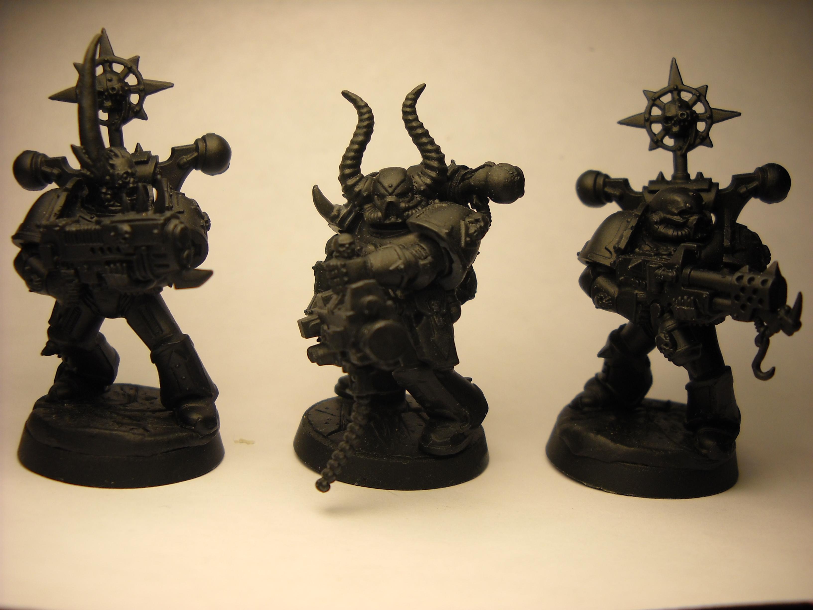 Chaos, Chaos Space Marines, Chaos Undivided, Primered