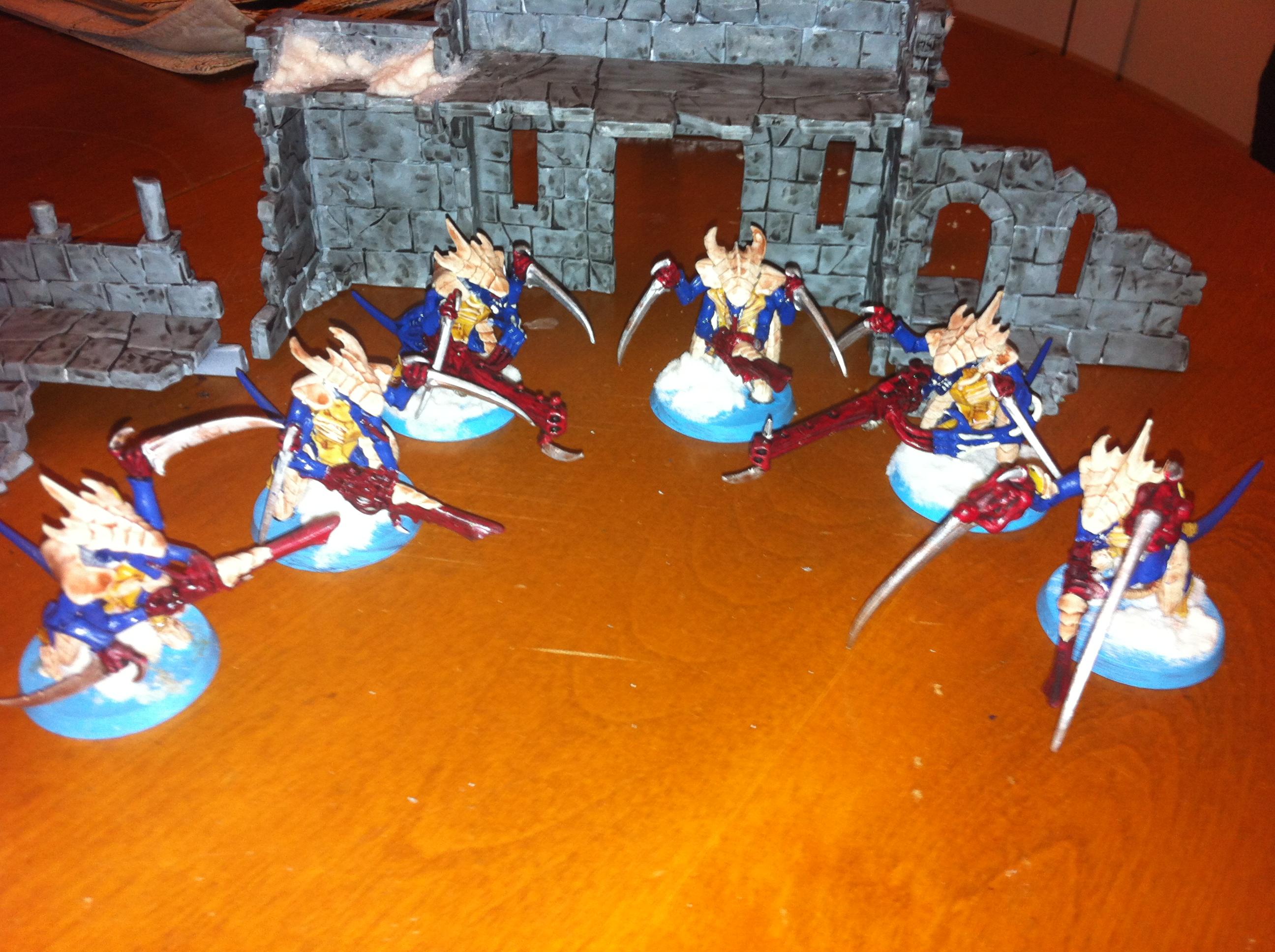 Warriors.  The one with the huge talons has a swapable weapon.  Deathspitter or Vemon Cannon