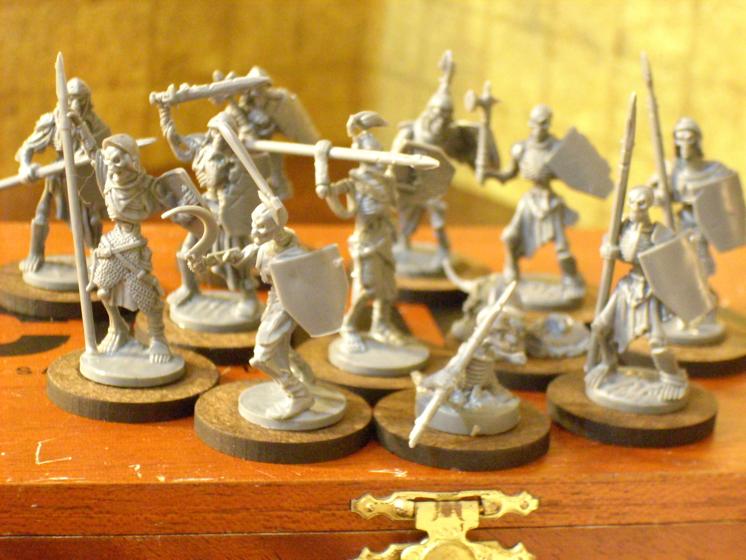 Dwarves, Ghoul, Mantic, Orcs, Skeletons, Zombie