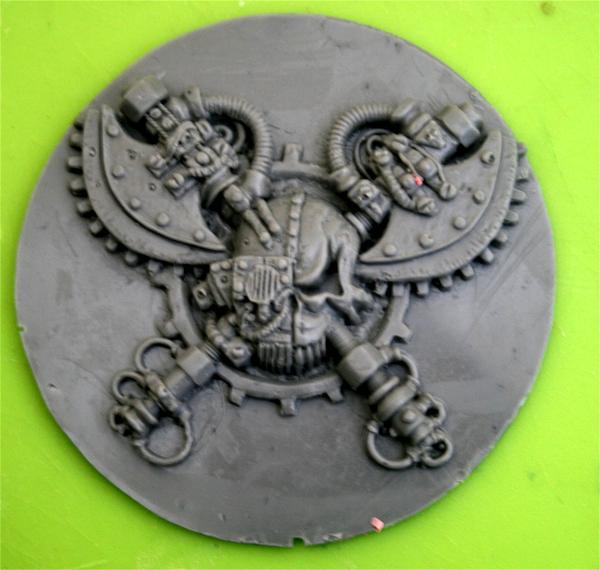 Titan Collegia Titanicus Symbol 9 