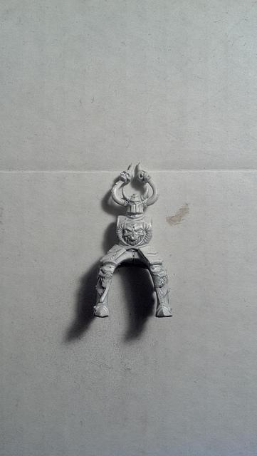 Knight Primed White!