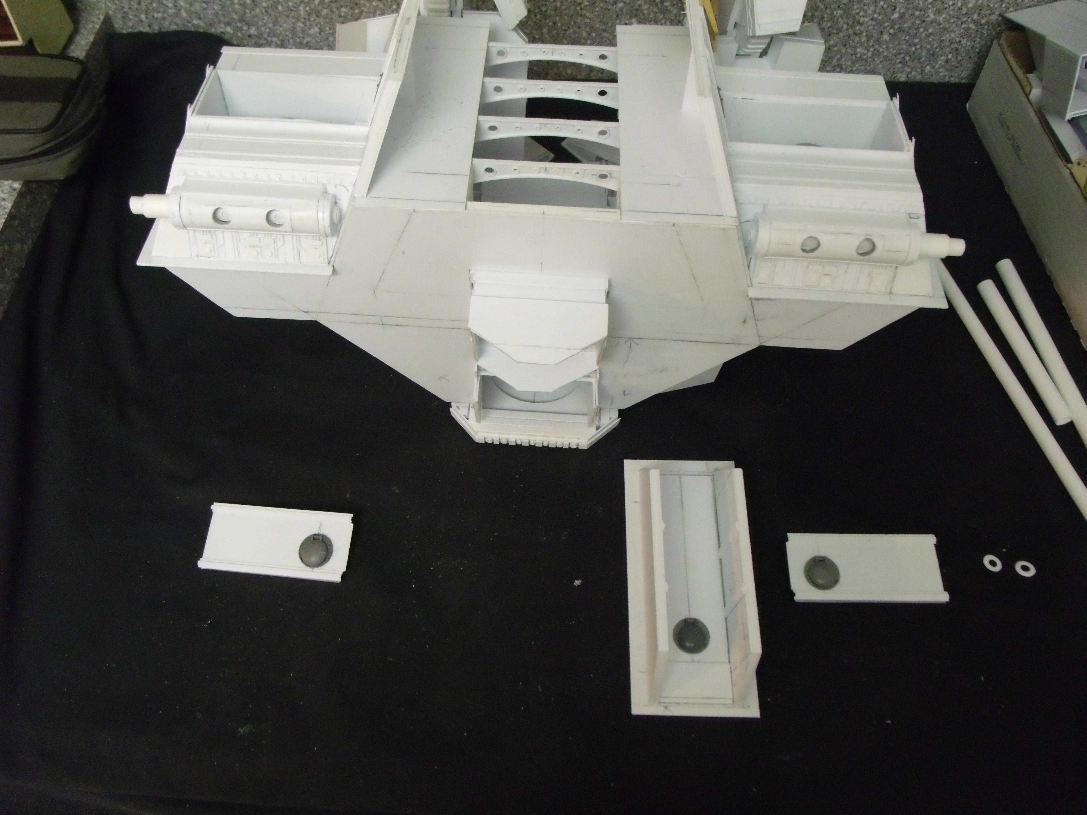The neck still is movalbe and removable