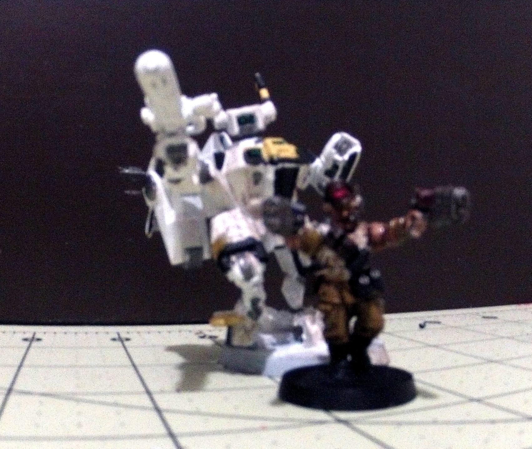Crisis Battlesuit, Plasma Pistols