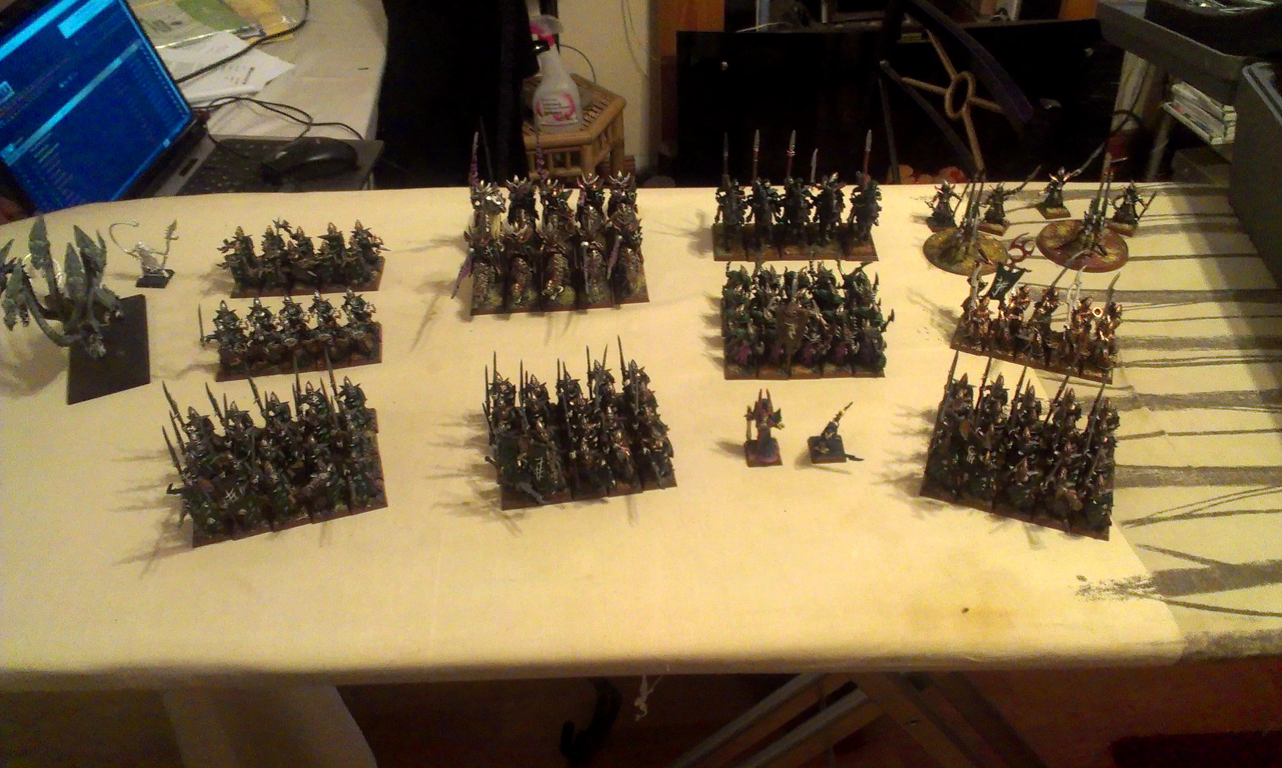 Dark elf army