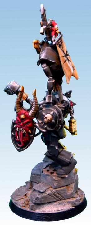 Castellan Rachen- Shield Shoulder ISO Shot