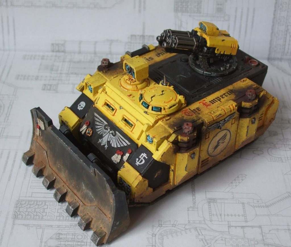 Imperial Fists, Vehicle - Command Razorback - Gallery - DakkaDakka