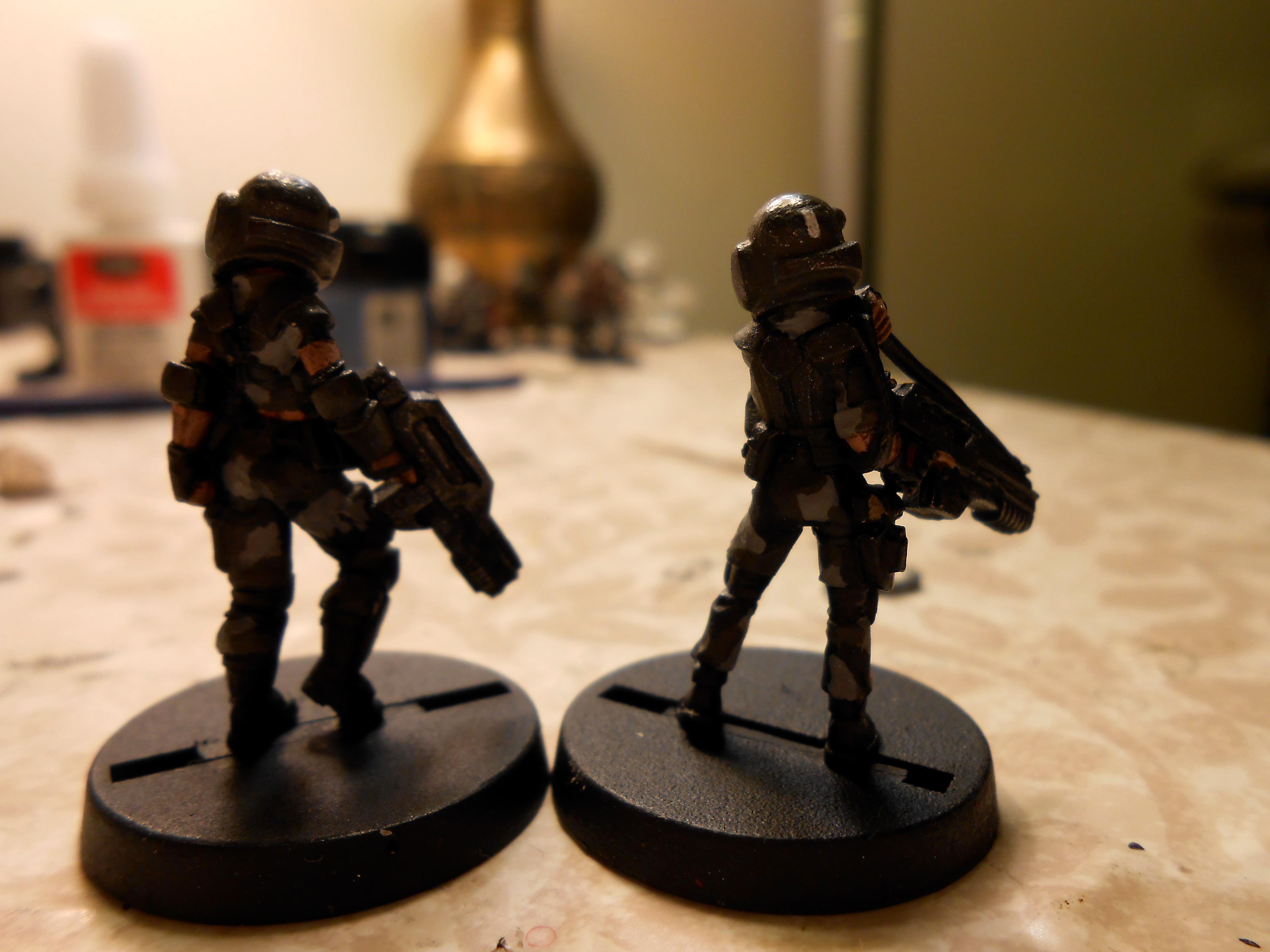 Rear female Guardsmen
