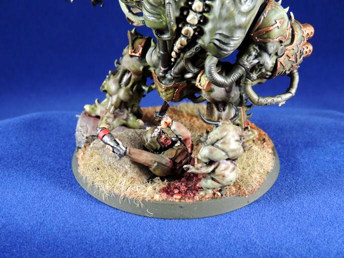 Chaos Hellbrute - base detail