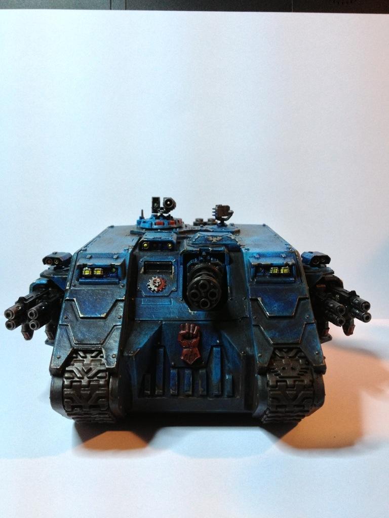 Crimson Fists, Land Raider