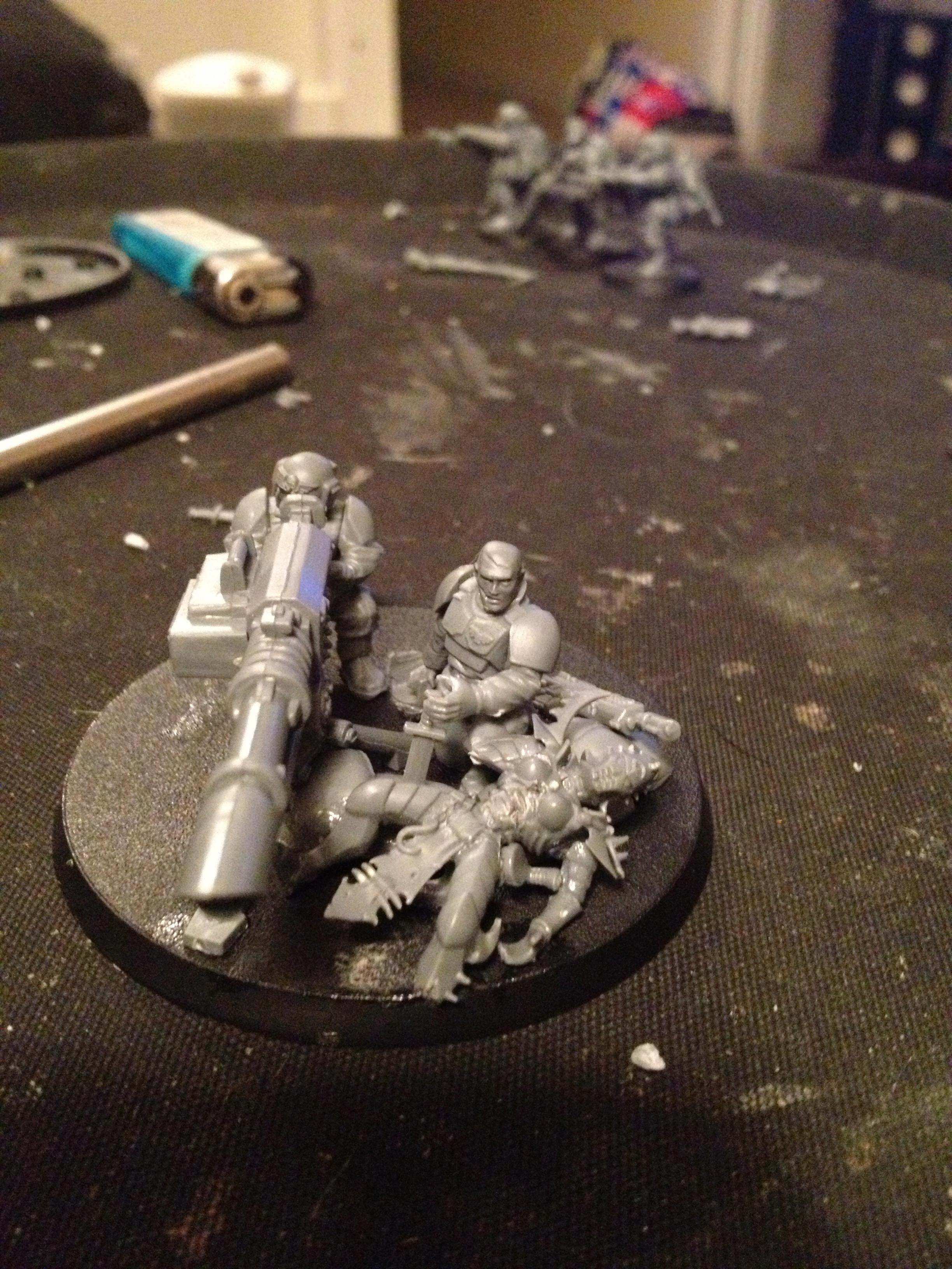 dead dark eldar body as cover