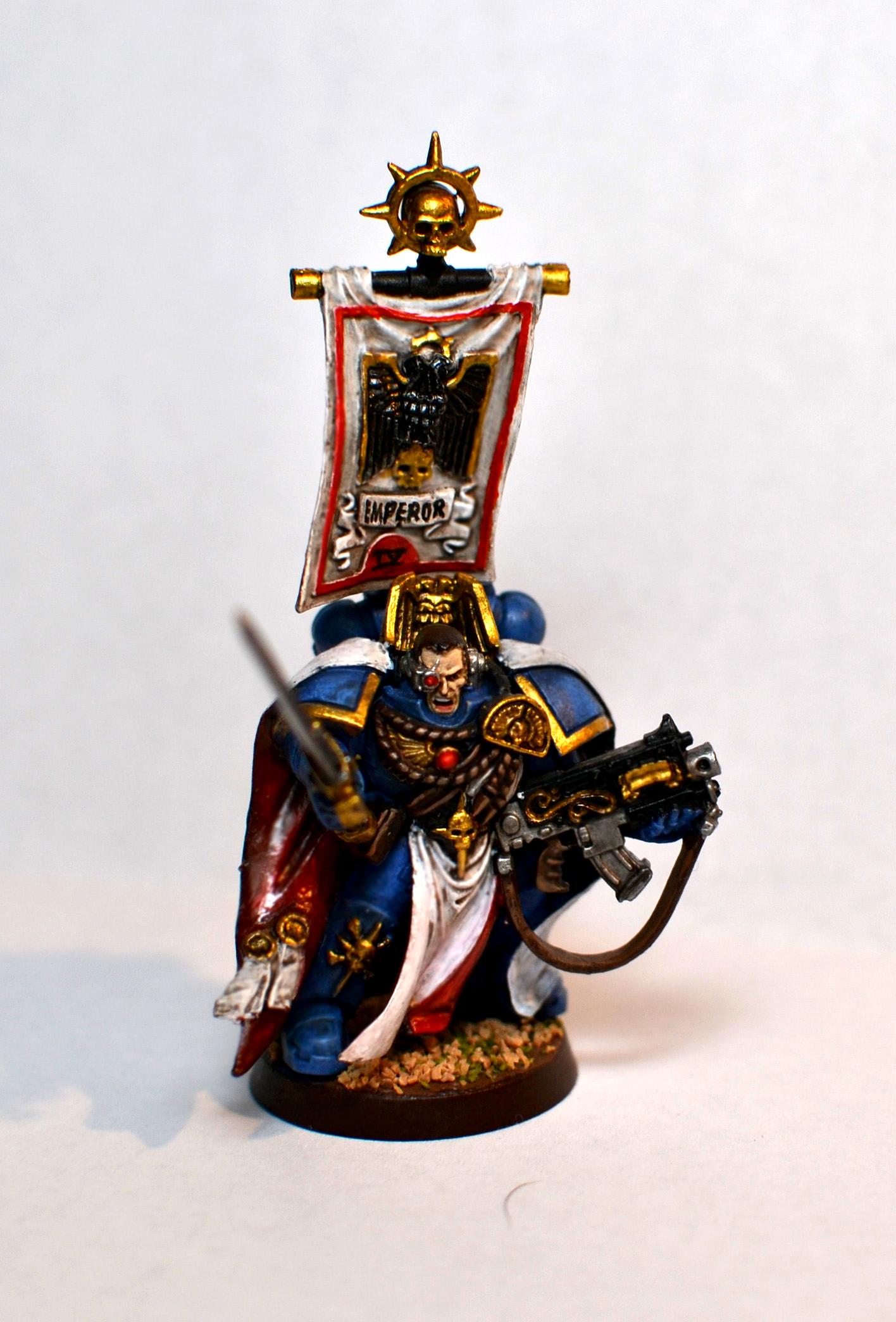 Captain, Space Marines, Ultramarines, Warhammer 40,000