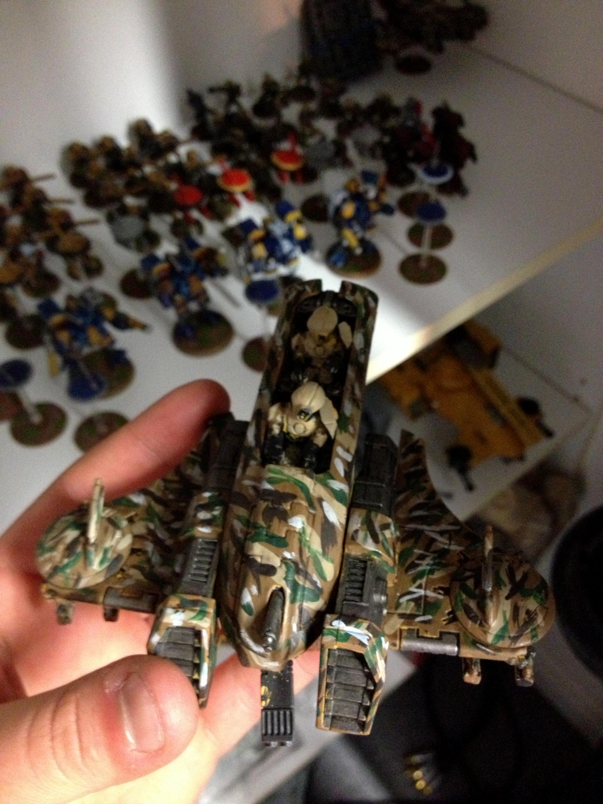 Cameo, Cammo, Tau