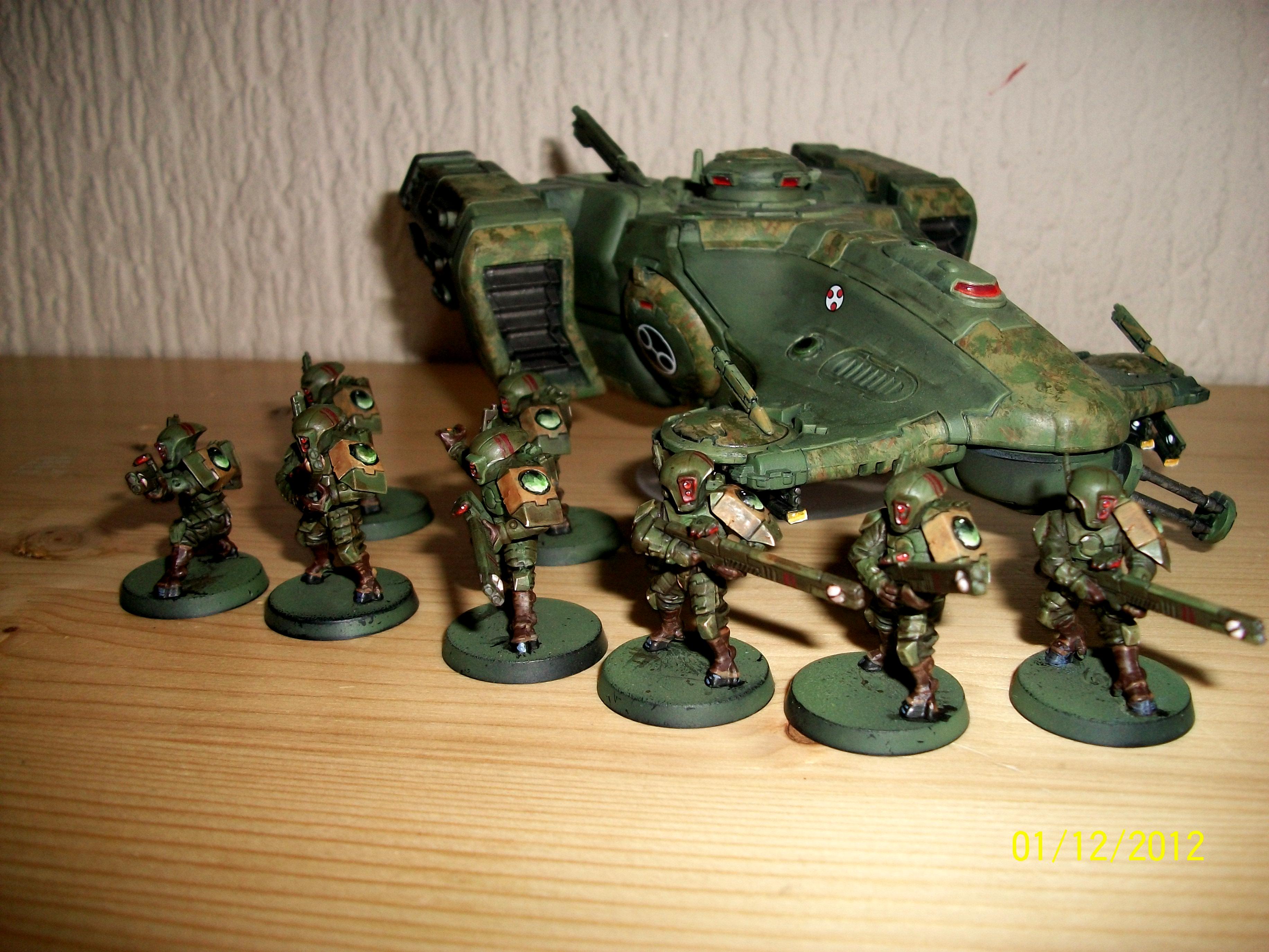 Tau Devilfish And  Fire Warrior