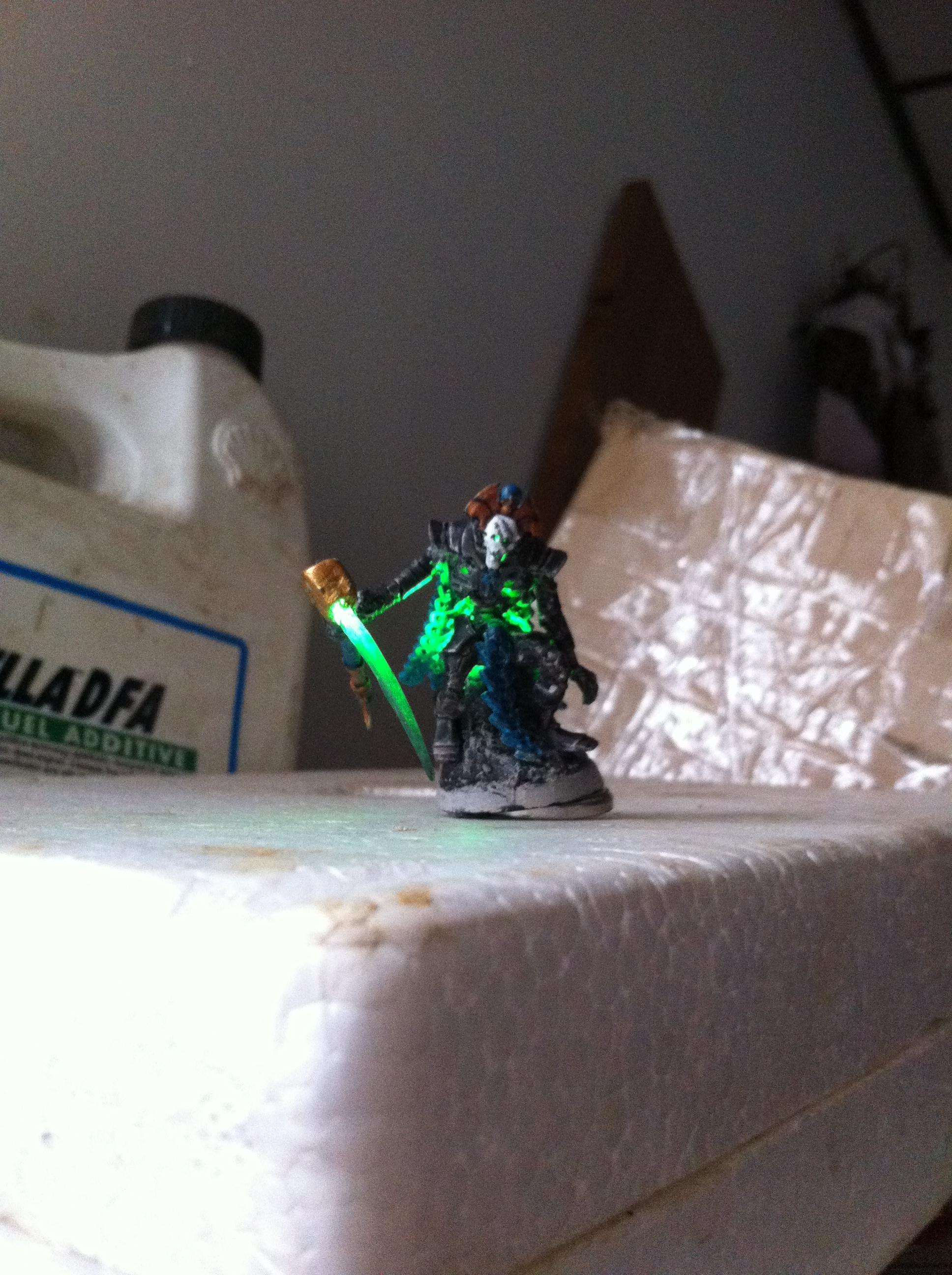 Just the green diodes on