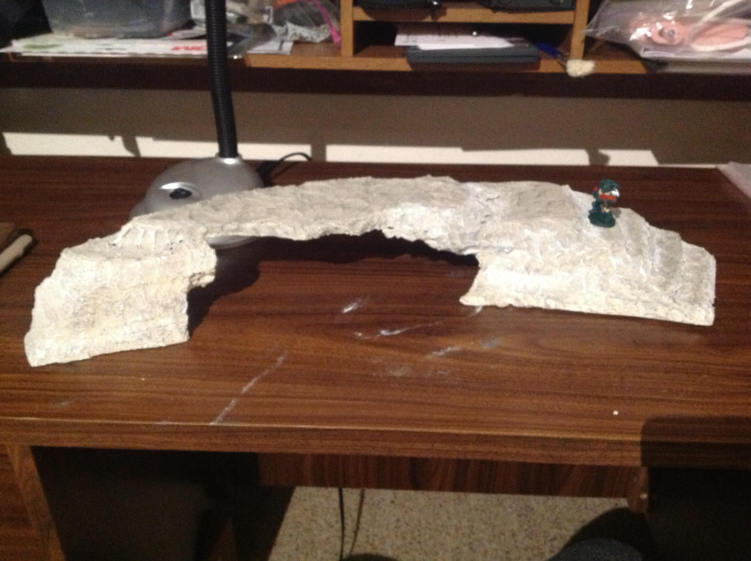 Ice mounds/rocks. 1/3 size of land bridge