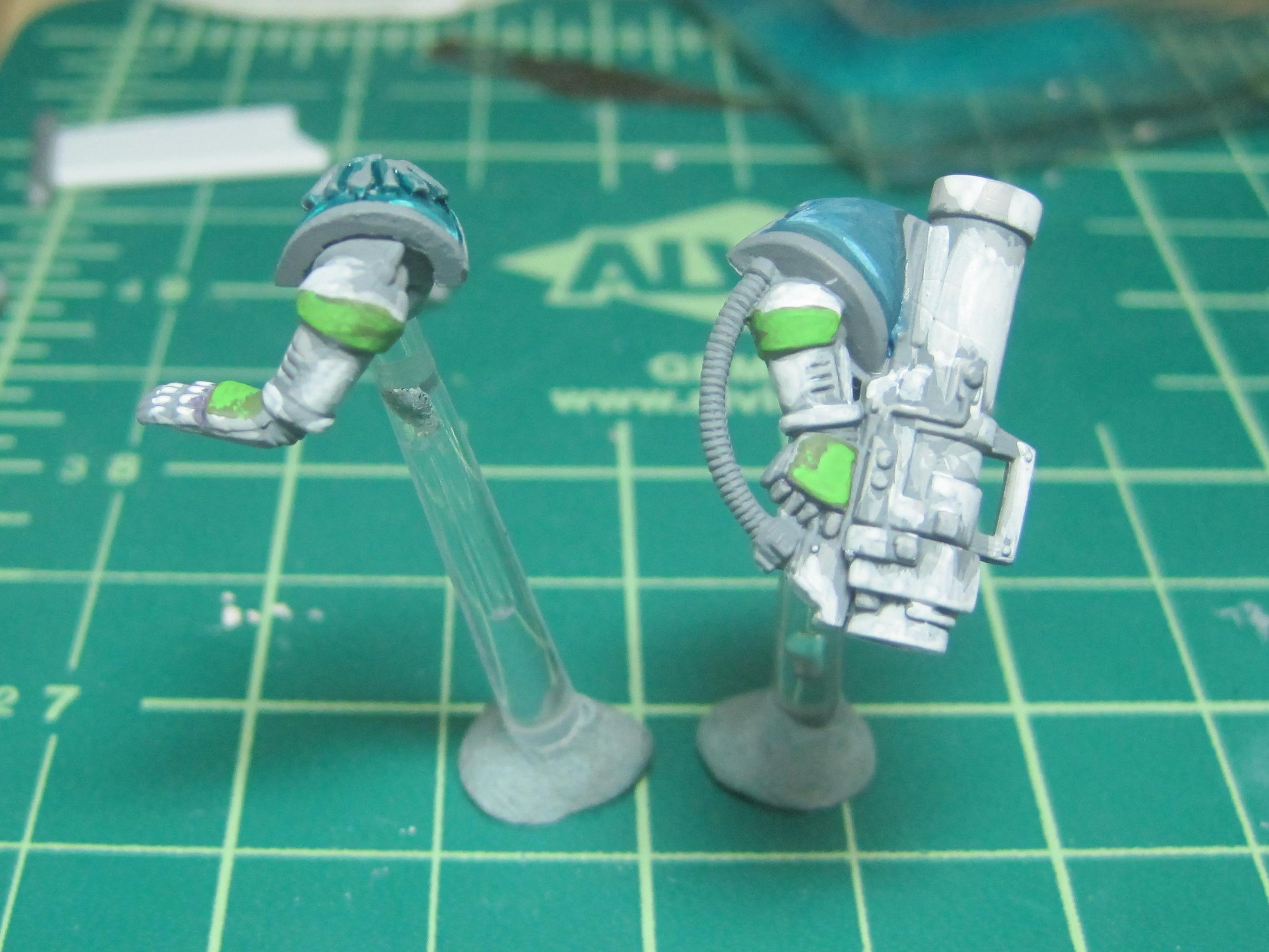 Test Model - Gray Base - Step 13 - Arms - Scorpy Green