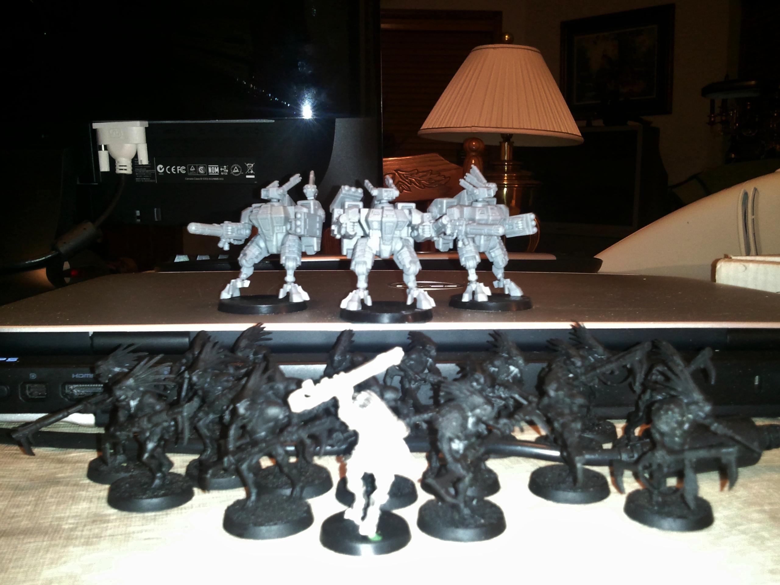 Crisis Battlesuit, Kroot, Tau